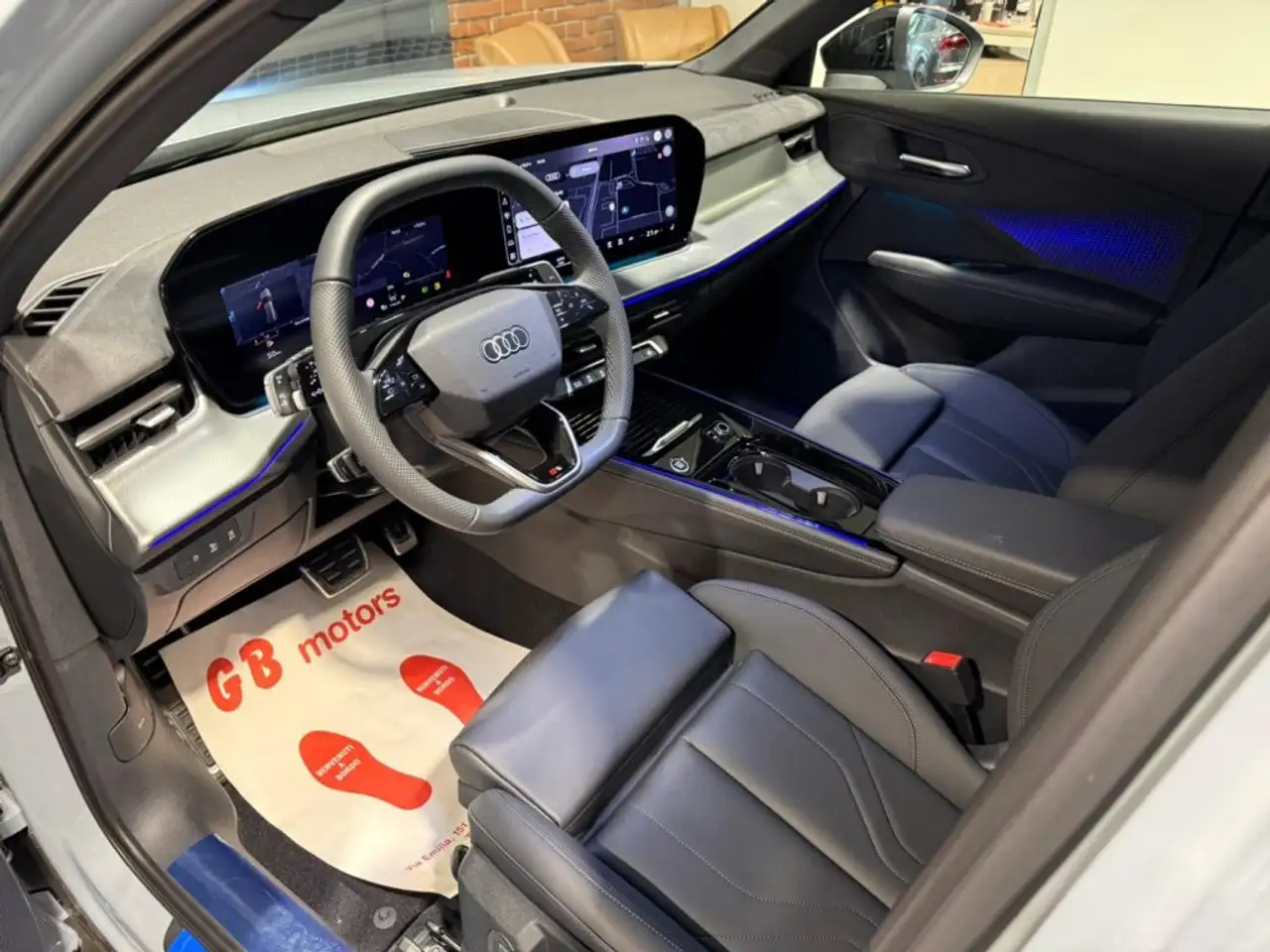 Audi Q3 TDI S tronic S Line edition KM0 - NAVI - TECH PLUS 10