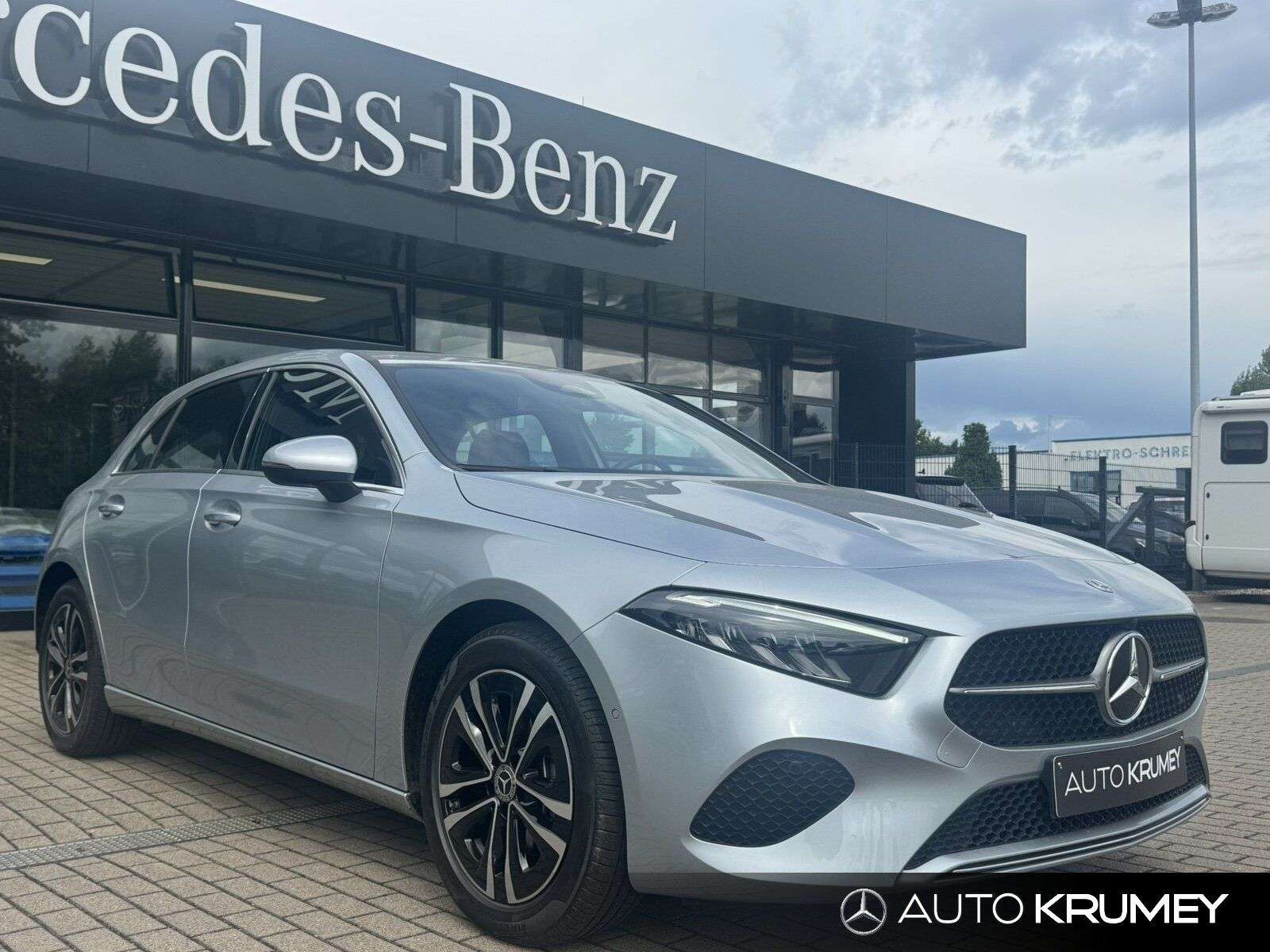Mercedes-Benz A 180
