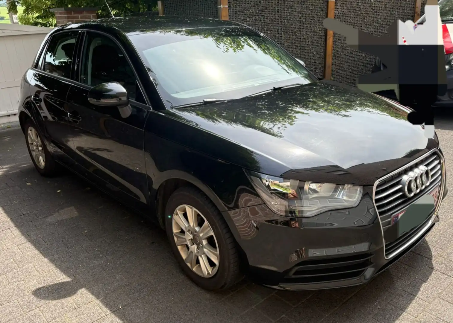 Audi A1 A1 Sportback 1.6 TDi Ambition Noir - 1