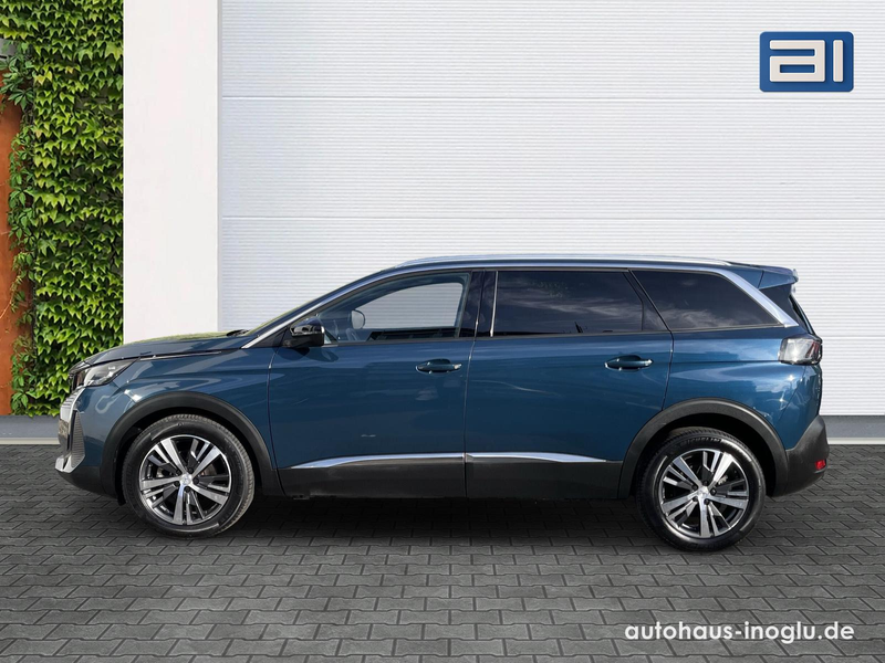 Peugeot 5008 1.5 Blue-HDI FAP Allure Pack AT 7-Si+Navi+R-Kam+ — photo 2