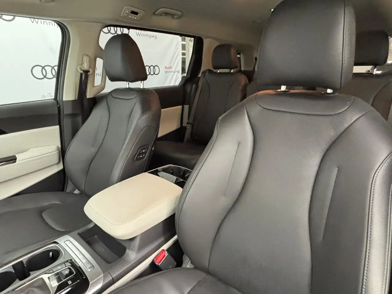 Kia Carnival fotografie Kia Carnival