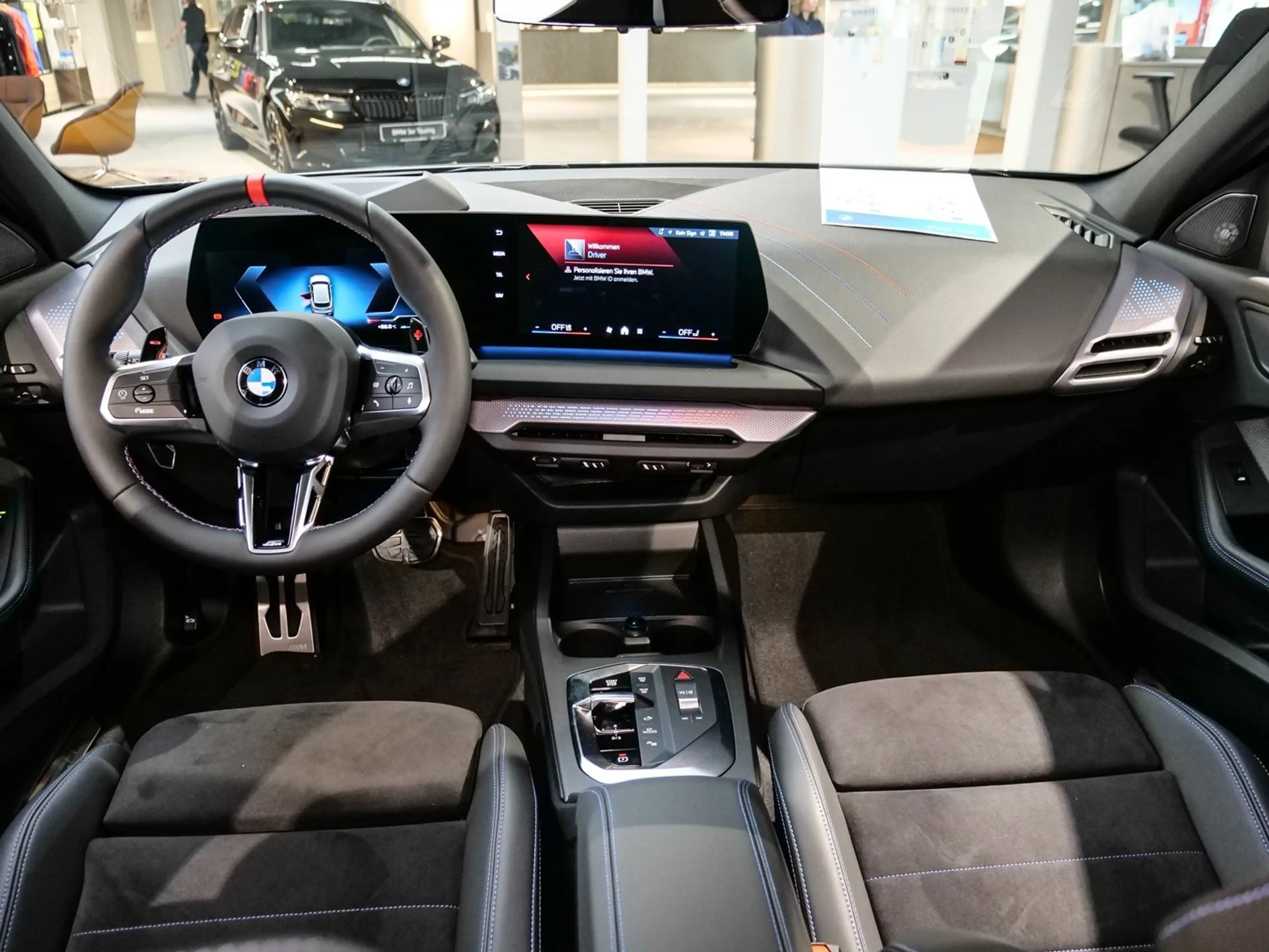 BMW 135 M135 xDrive M Sport HUD ACC 360°KAM RFK NAVI LM — photo 12