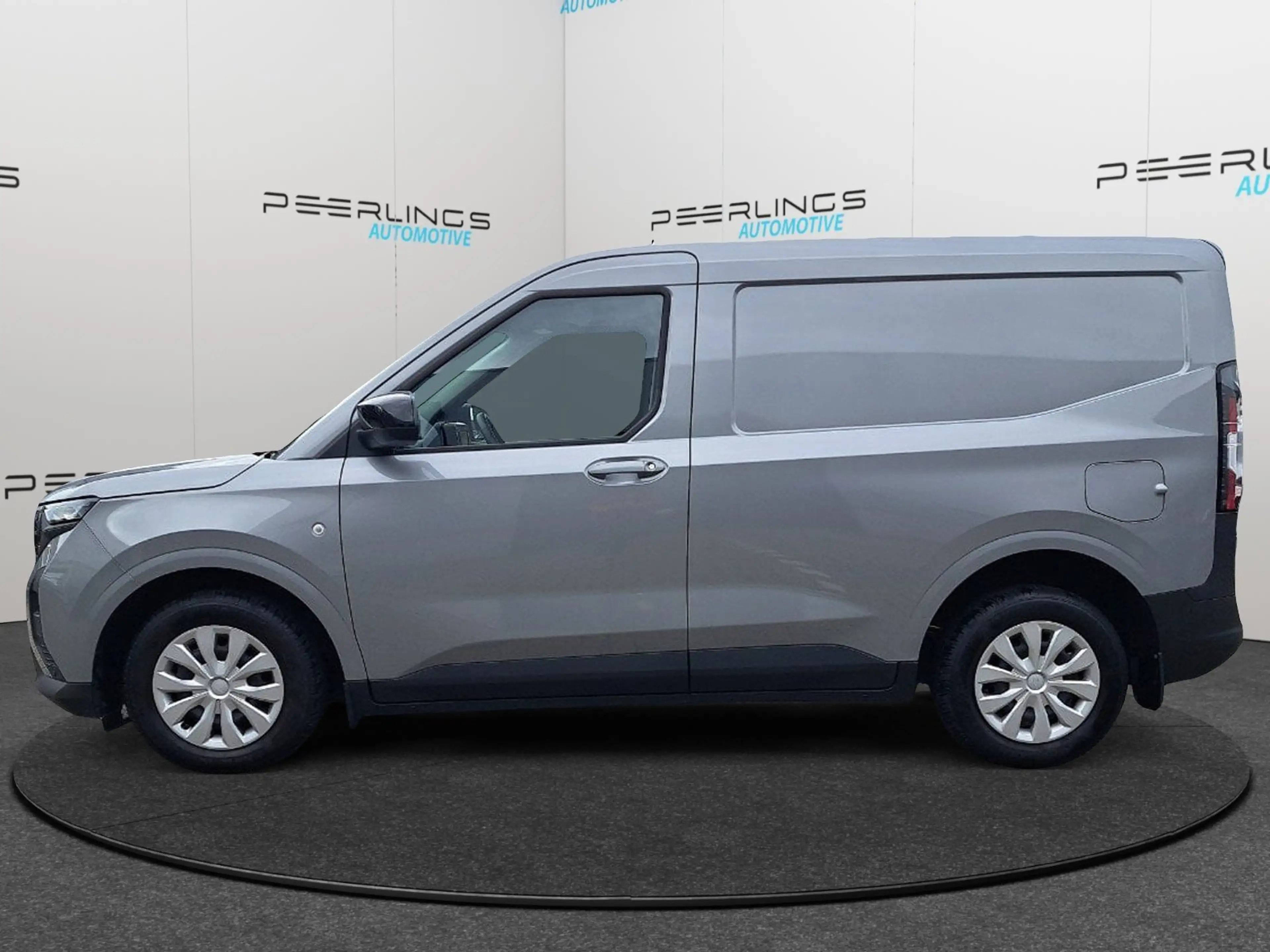 Ford Transit Courier Ecoboost Trend — photo 6