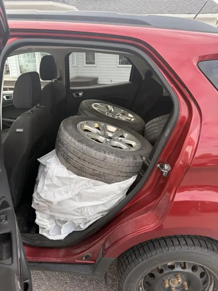 Ford EcoSport photo Ford EcoSport