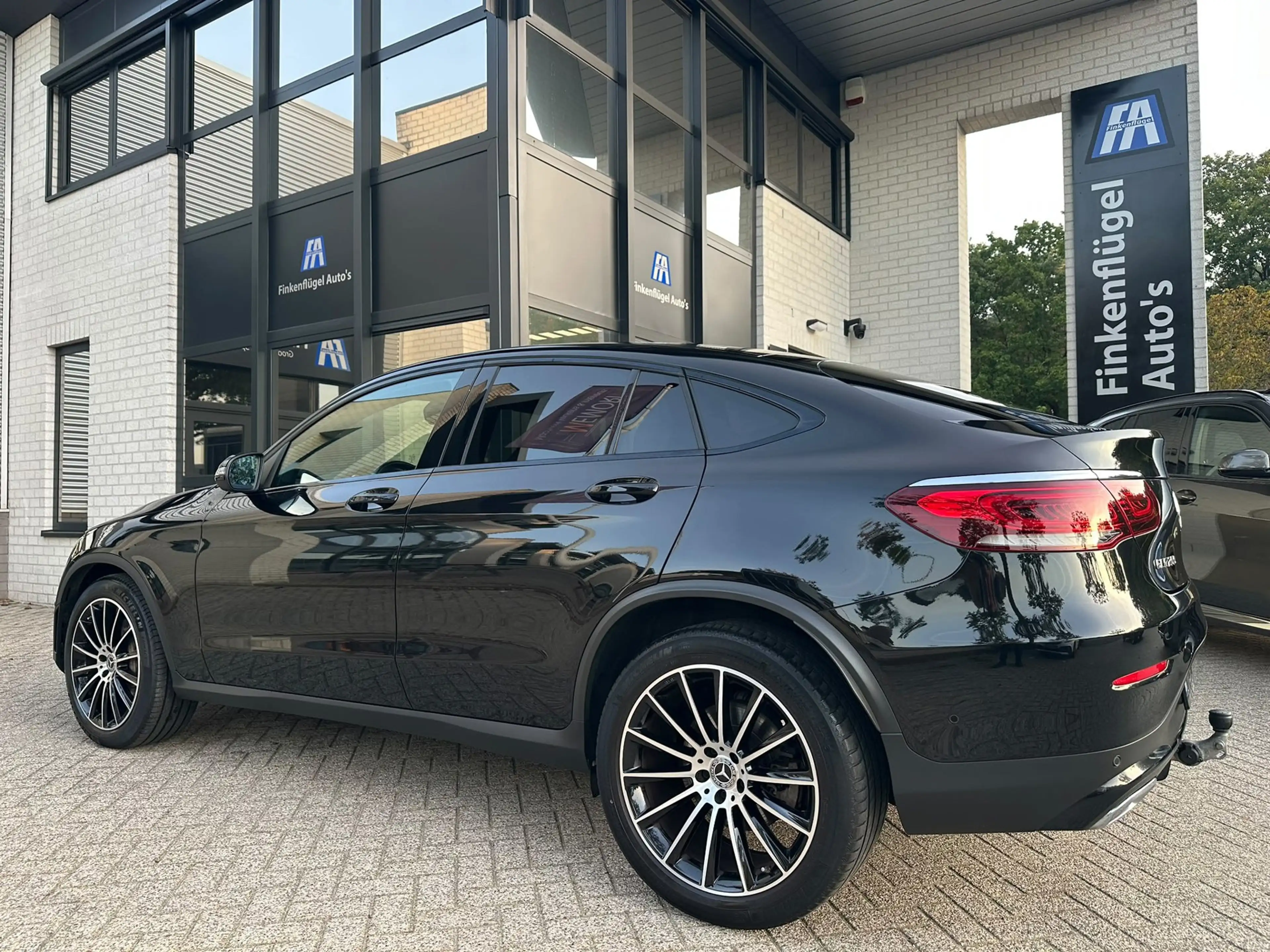 Mercedes-Benz GLC 200 Coupé 4MATIC AMG |Pano |Trekhaak |Camera |Sfeer | — photo 23