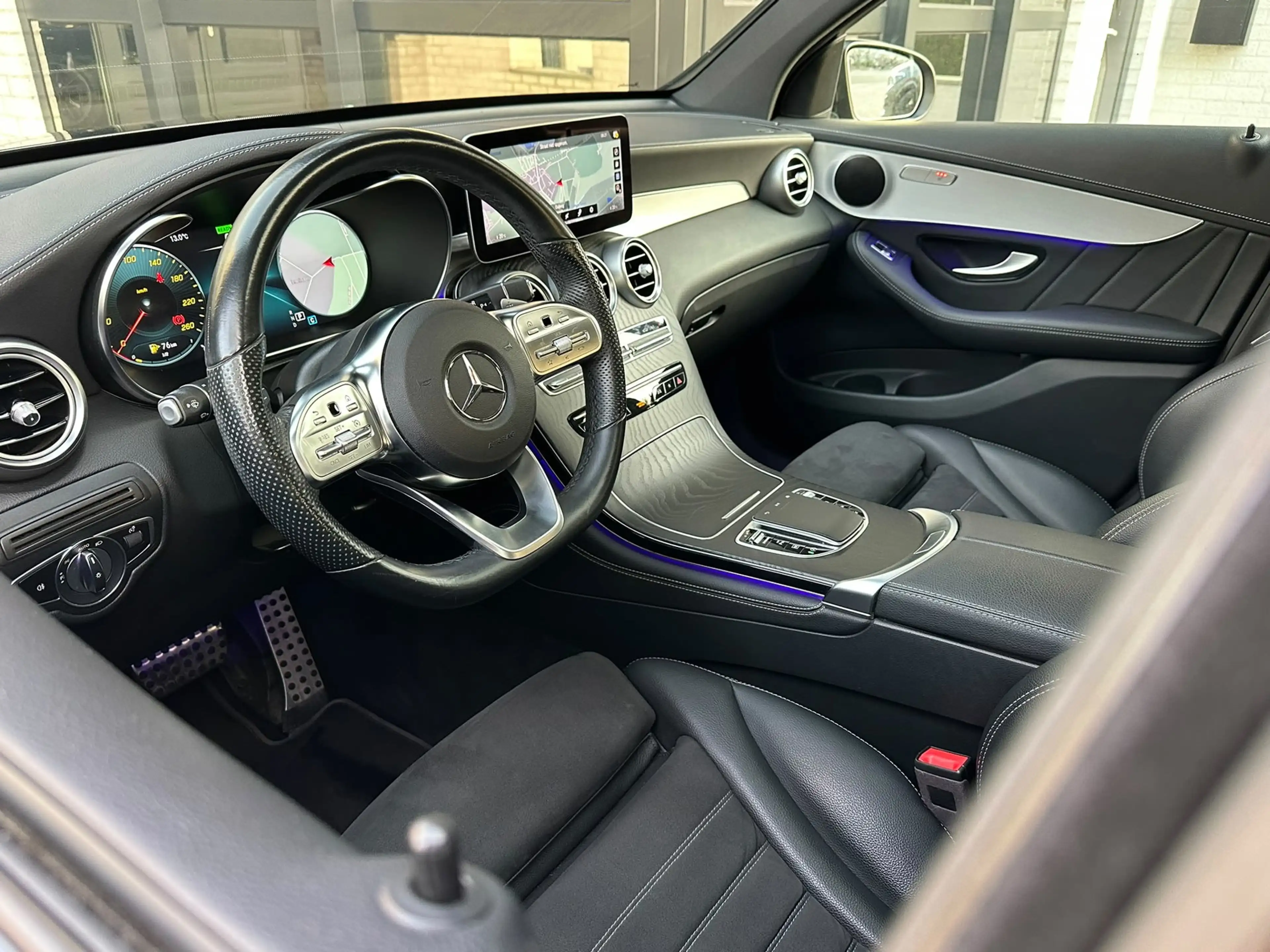 Mercedes-Benz GLC 200 Coupé 4MATIC AMG |Pano |Trekhaak |Camera |Sfeer | — photo 27