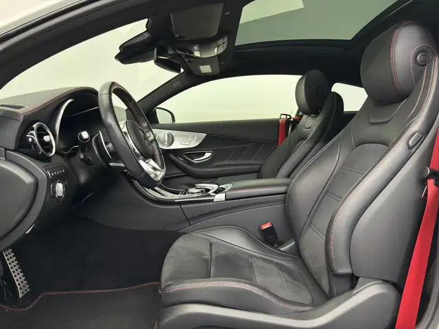 Mercedes-Benz C-Class view 8