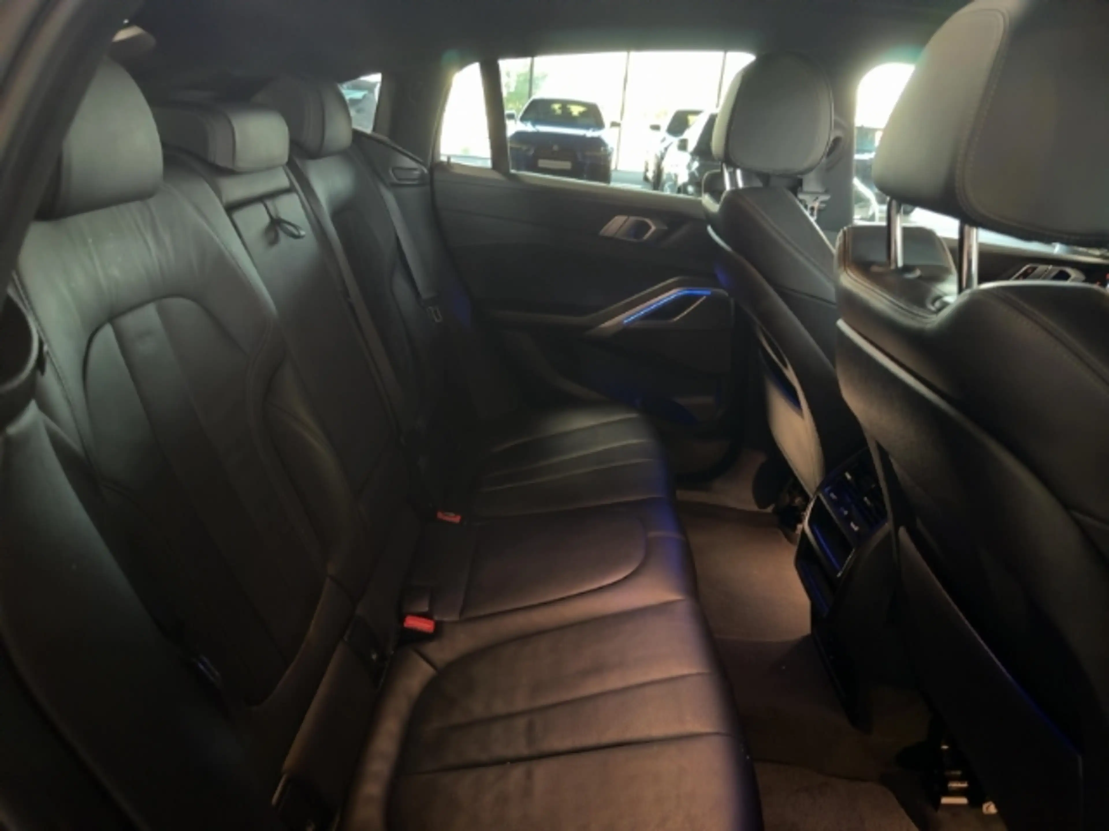 BMW X6 xDrive 40d M-Sport AHK El. Pano Leder Memo Live Co — photo 7