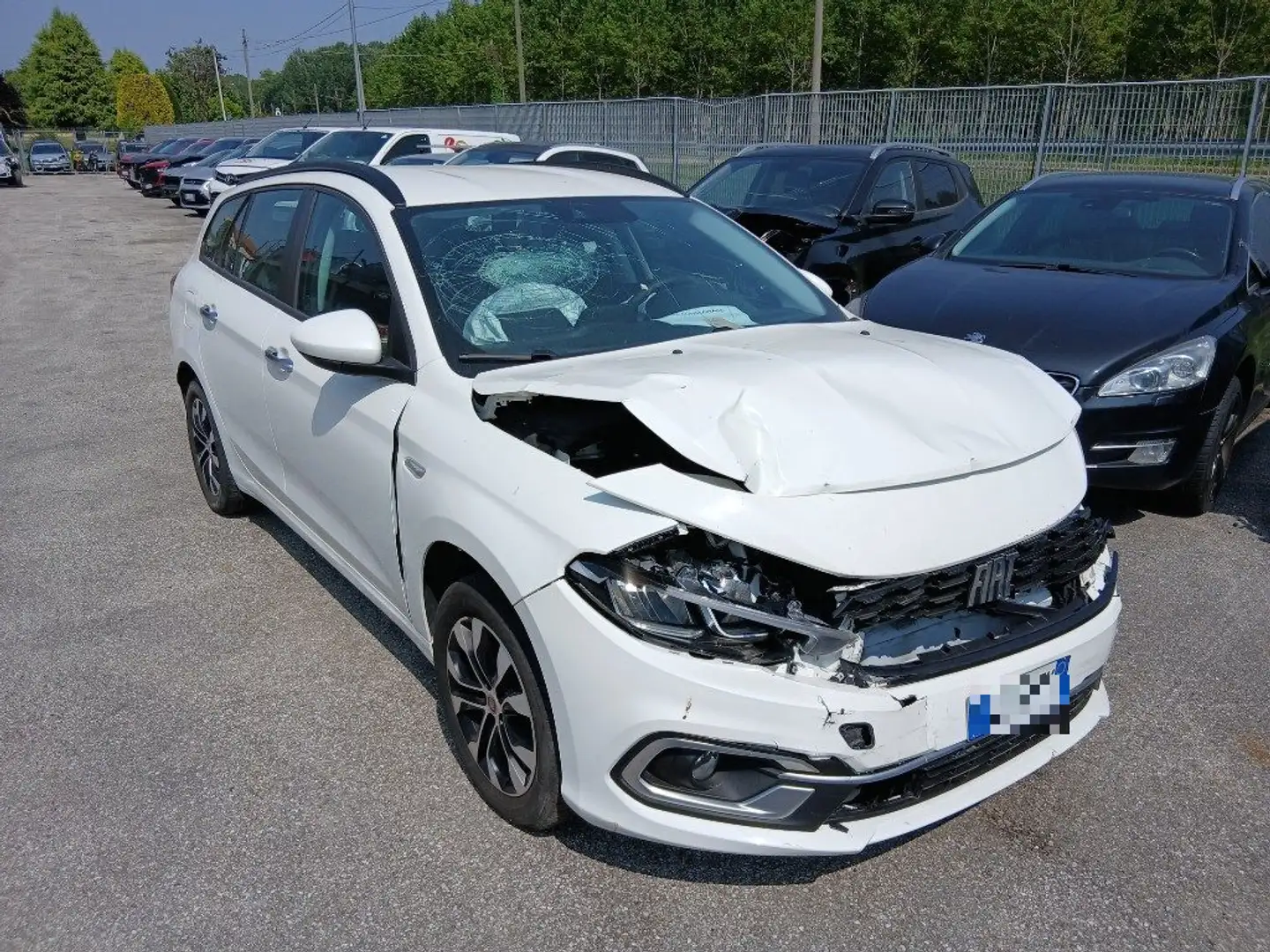 Fiat Tipo 1.0 SW City Life Weiß - 1