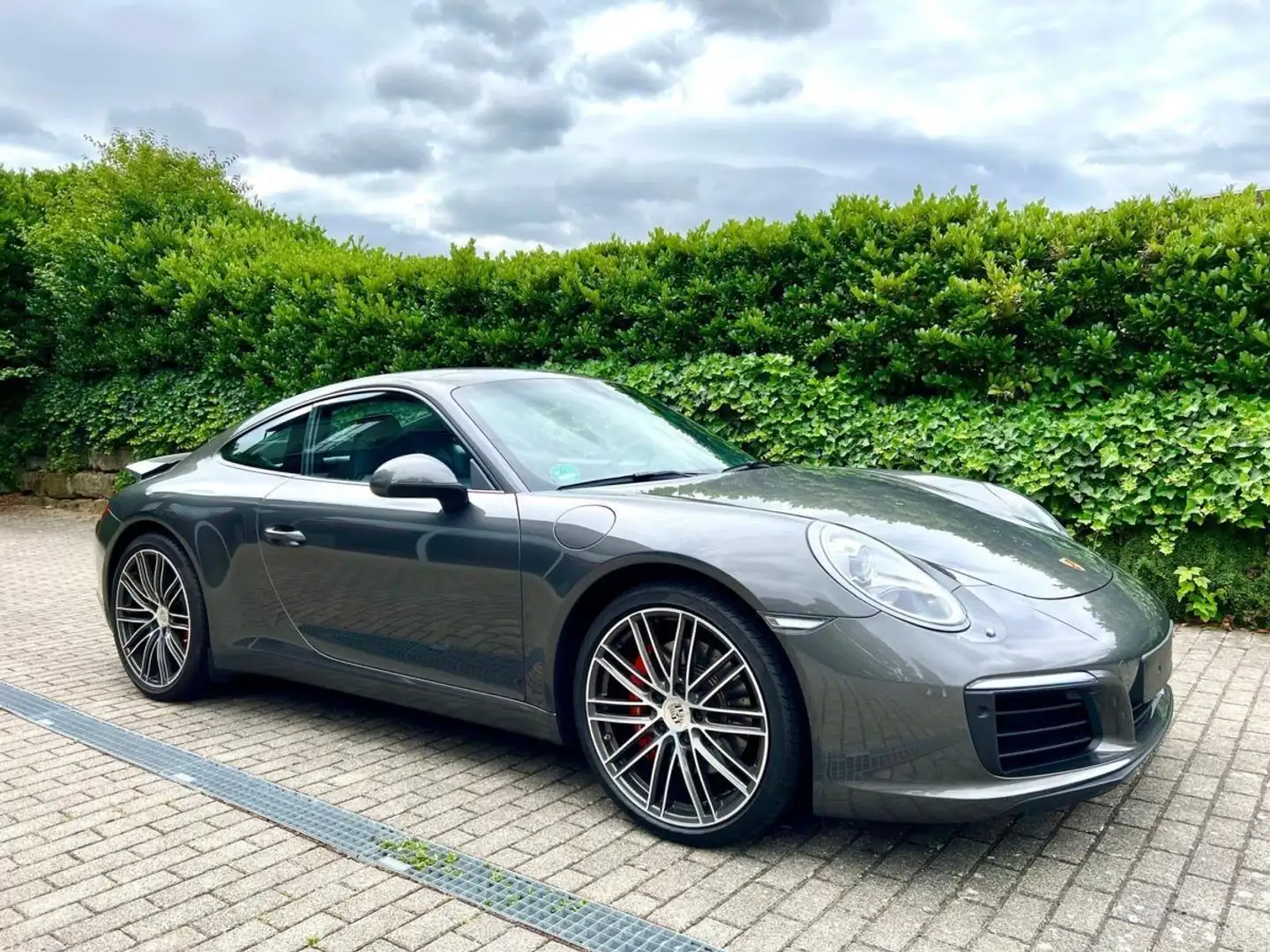 Porsche 911 (991) 3.0 420CH S PDK Gris - 2