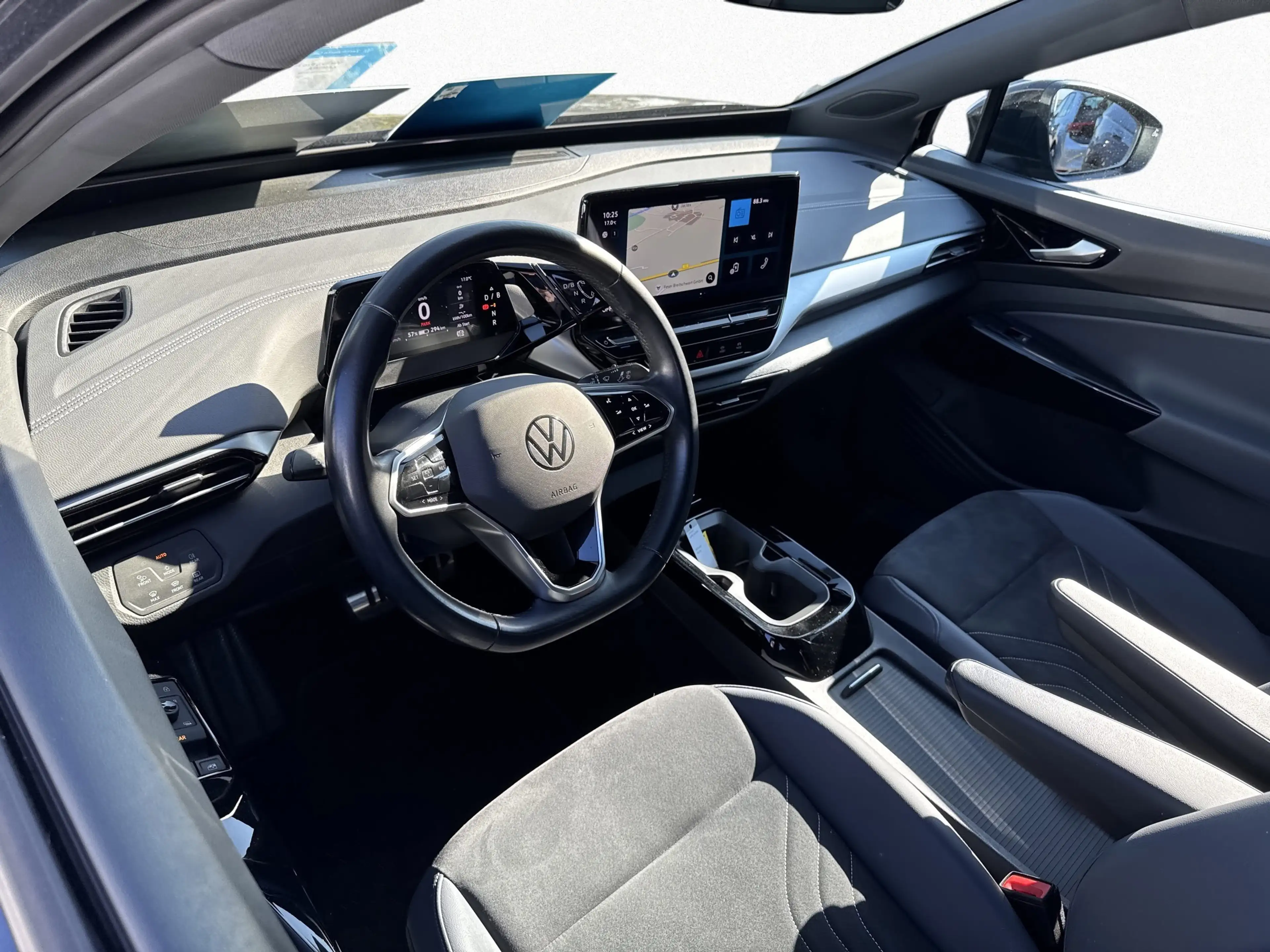 Volkswagen ID.5 Pro AHK NAVI MATRIX KAMERA — photo 7
