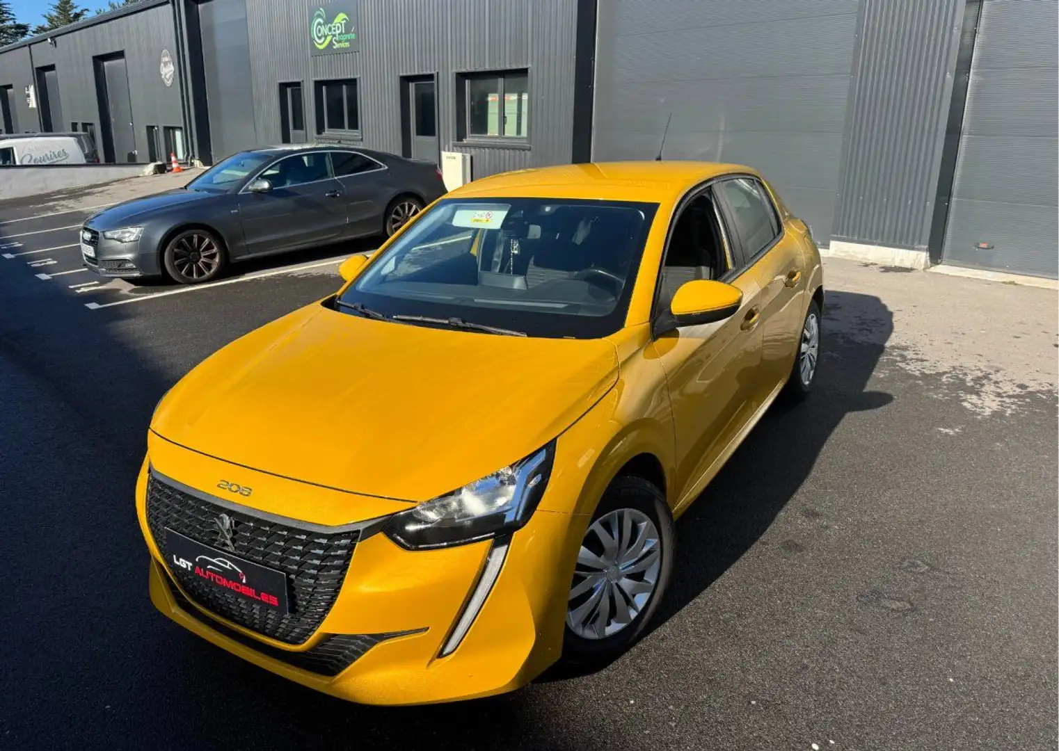 Peugeot 208 II (P21) 5 Portes 1.5 Blue HDi S&S 100 cv Jaune - 2