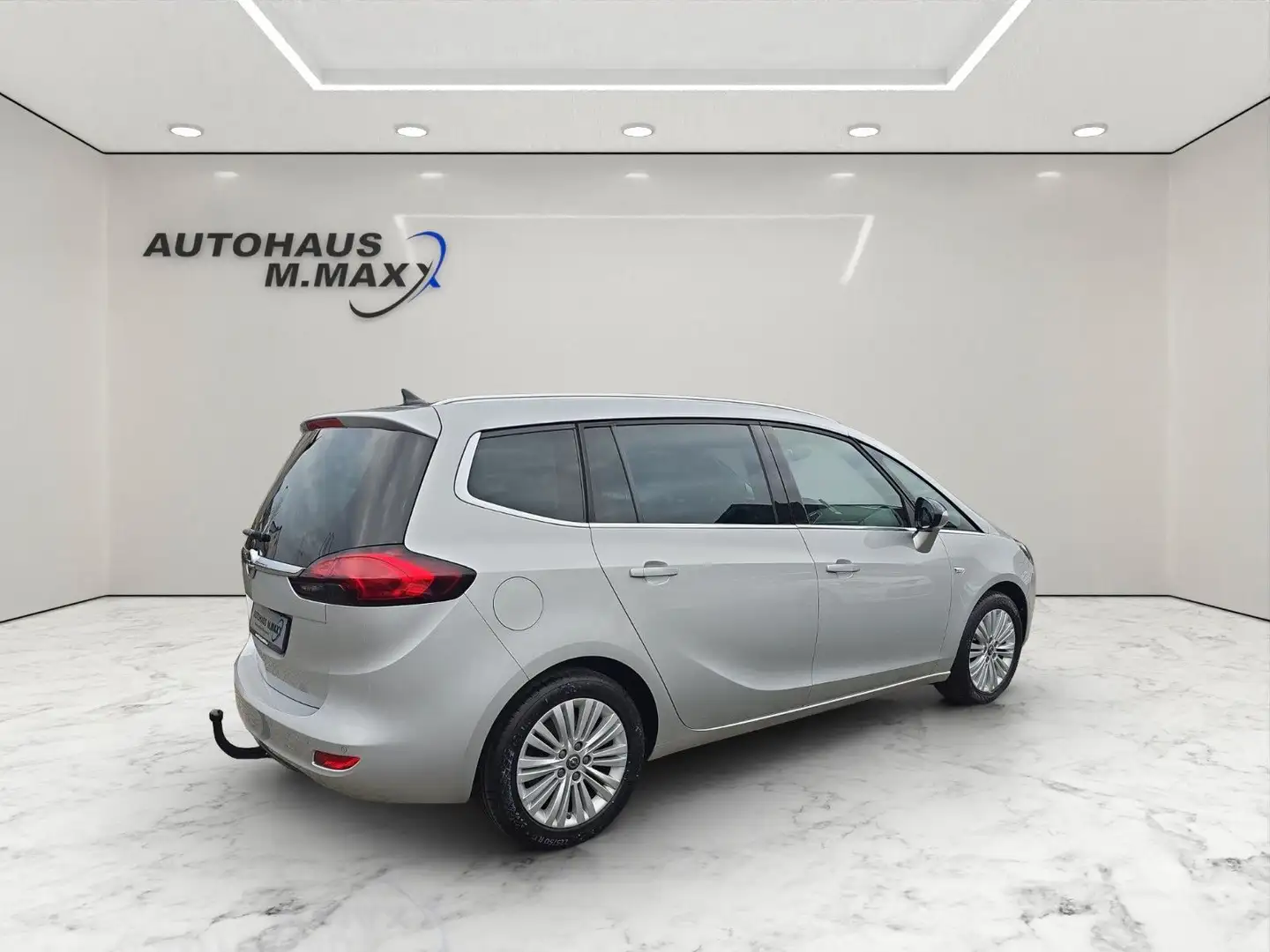 Opel Zafira Tourer Zafira C Tourer Innovation 7-Sitzer Navi AHK Cam Silber - 2