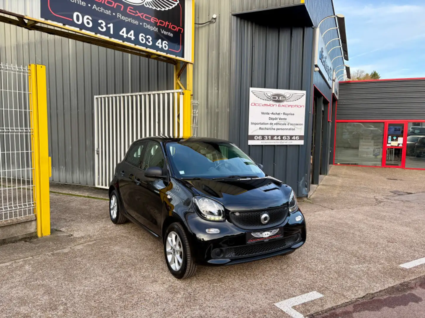 smart forFour 71CH PASSION Schwarz - 1