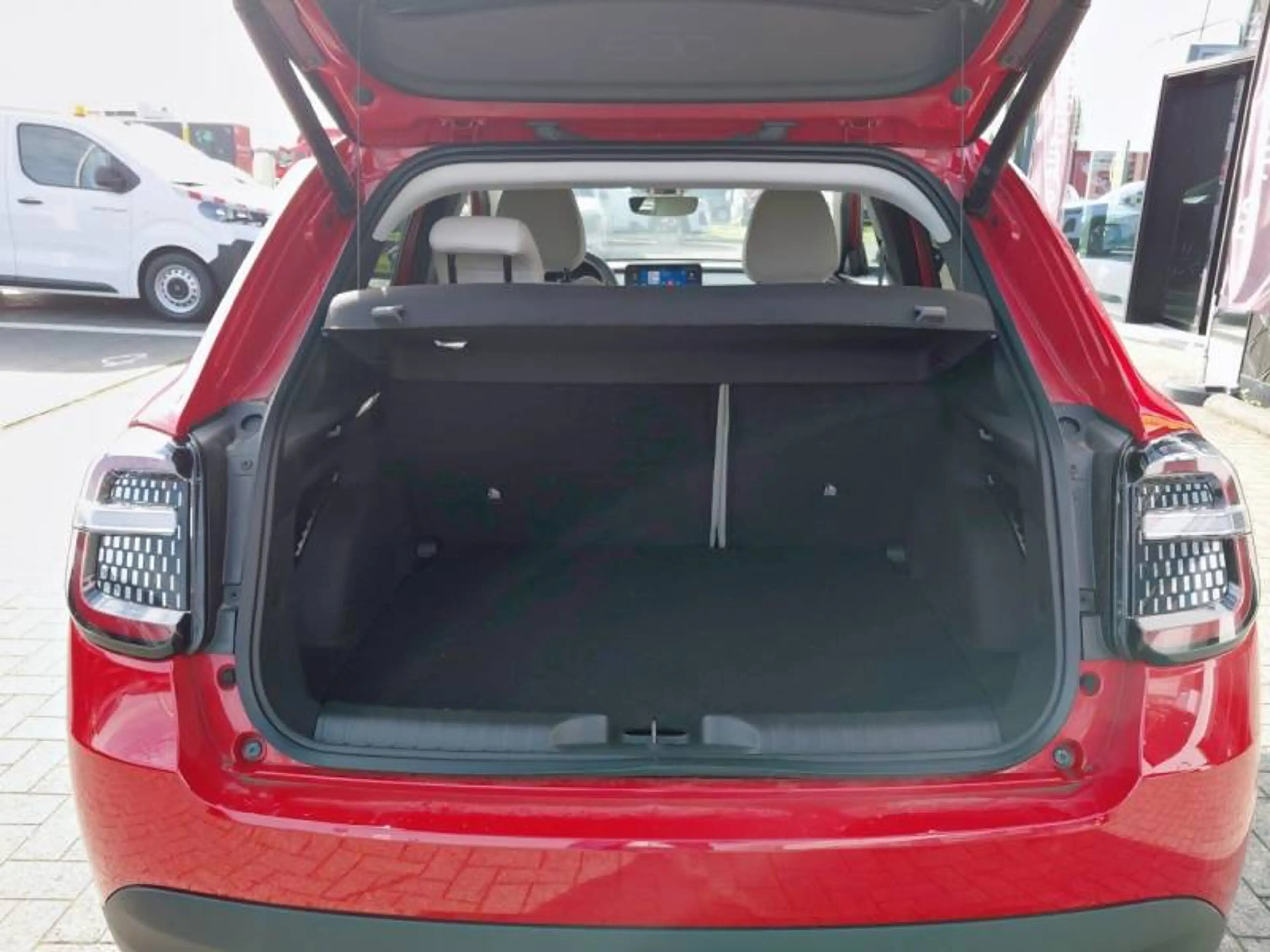 Fiat 600 1 1.2 Hybrid 136cv DCT La Prima — photo 6