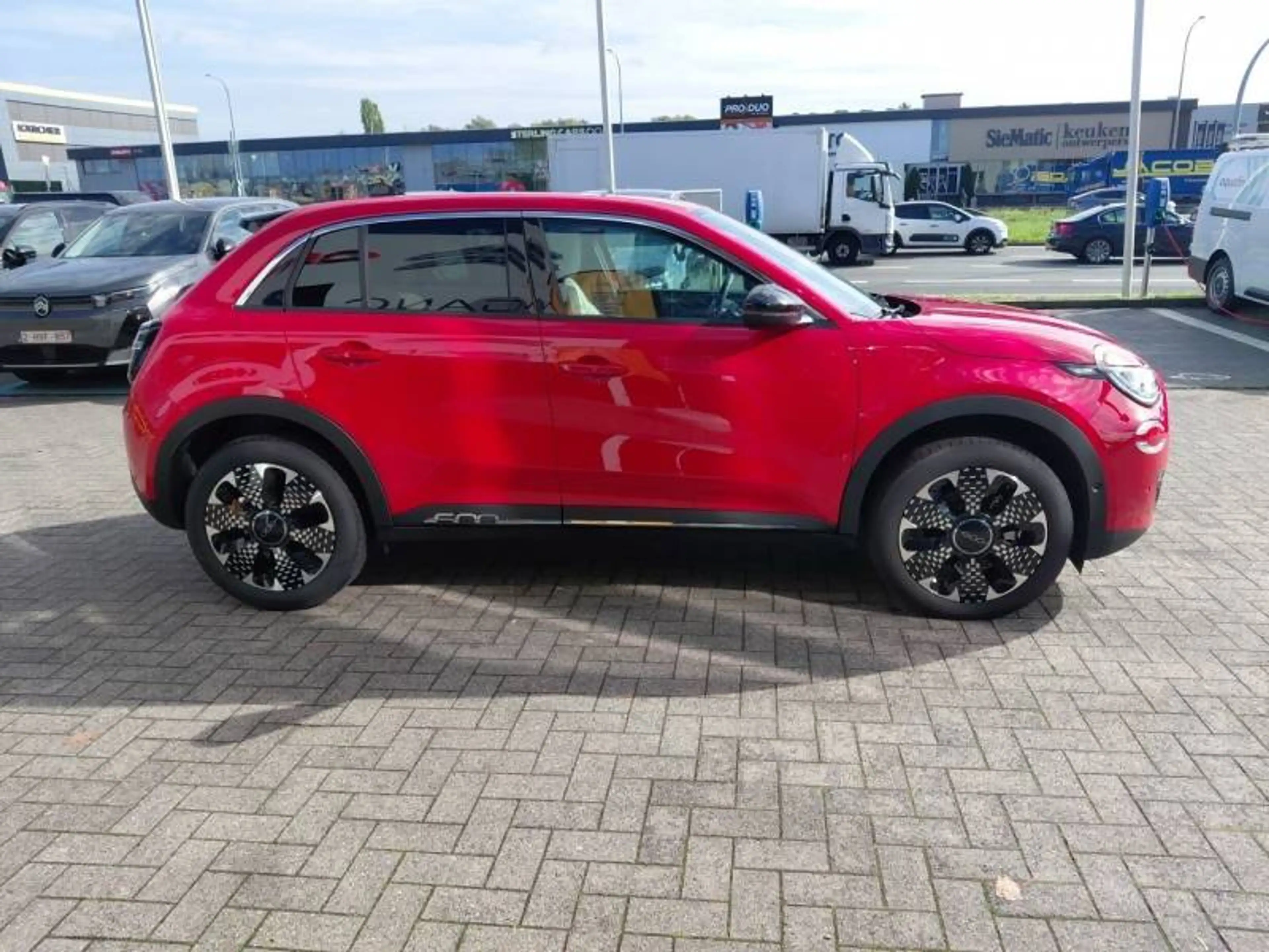 Fiat 600 1 1.2 Hybrid 136cv DCT La Prima — photo 4
