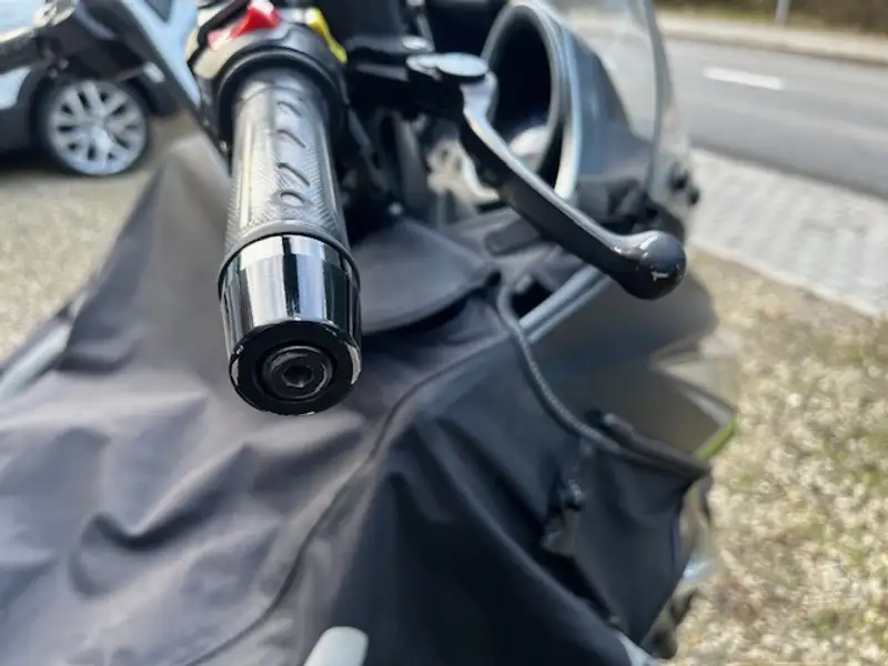 Kawasaki J300 - foto 5