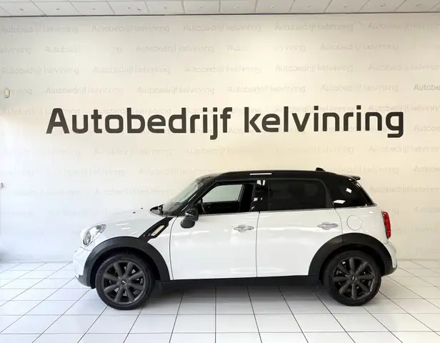 Mini Countryman view 6