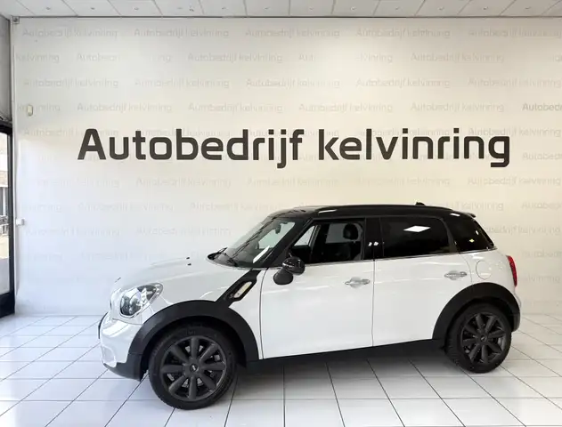 Mini Countryman view 11