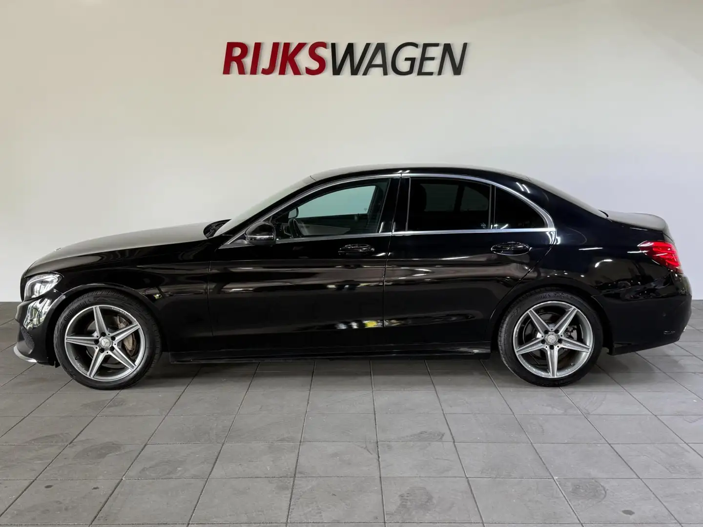 Mercedes-Benz C 180 AMG-pakket/NAP/Trekhaak Schwarz - 2