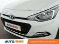 Hyundai i20 1.2 Initia Blanc - thumbnail 26