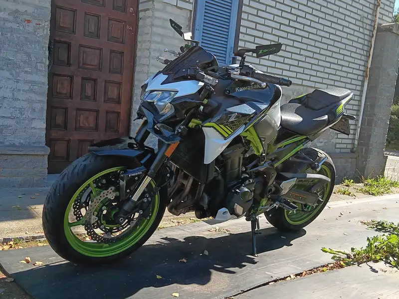 Kawasaki Z 900 - foto 3