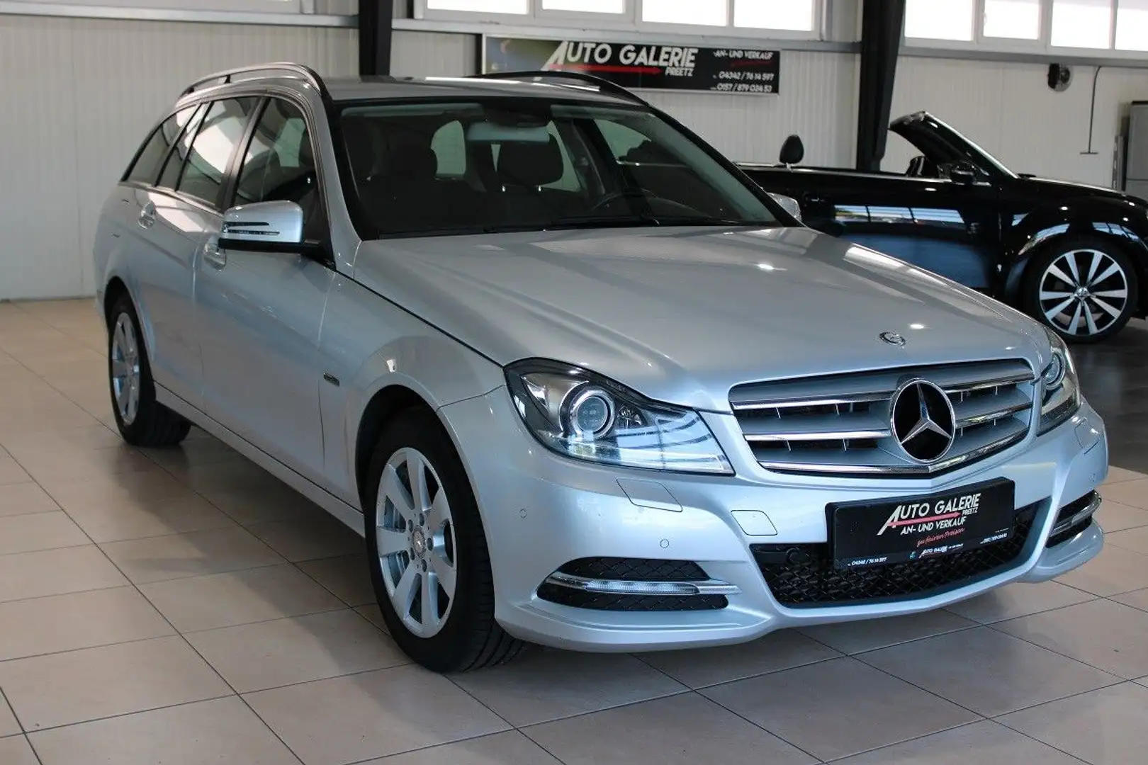 Mercedes-Benz C 200 T-Modell CDI *TÜV NEU*NAVI*AUTOMATIK*XENON Plateado - 1
