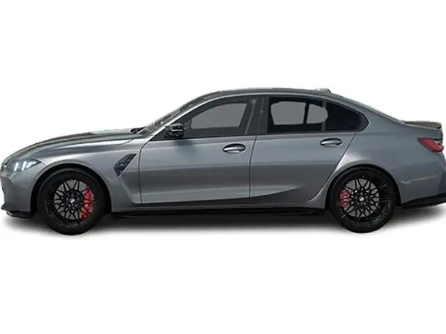 BMW M3 view 4