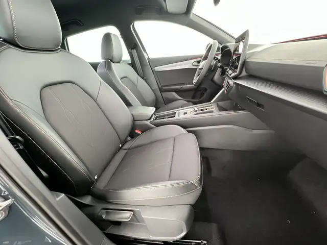 Cupra Formentor view 9