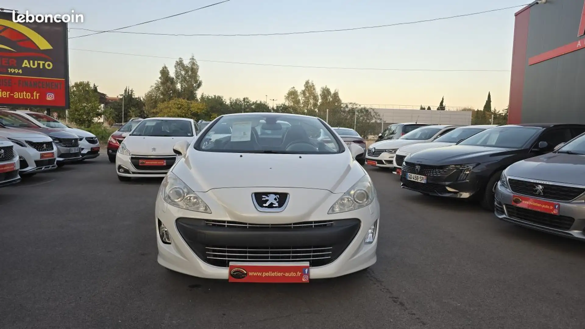 Peugeot 308 2.0 HDi 16V 140ch Féline Blanc - 2