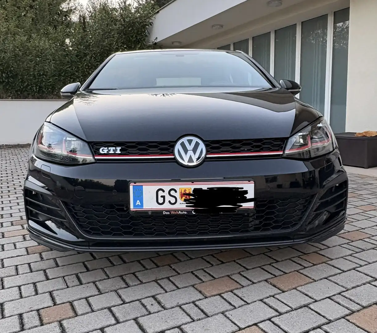 Volkswagen Golf GTI Golf GTI 2,0 TSI GTI Schwarz - 1