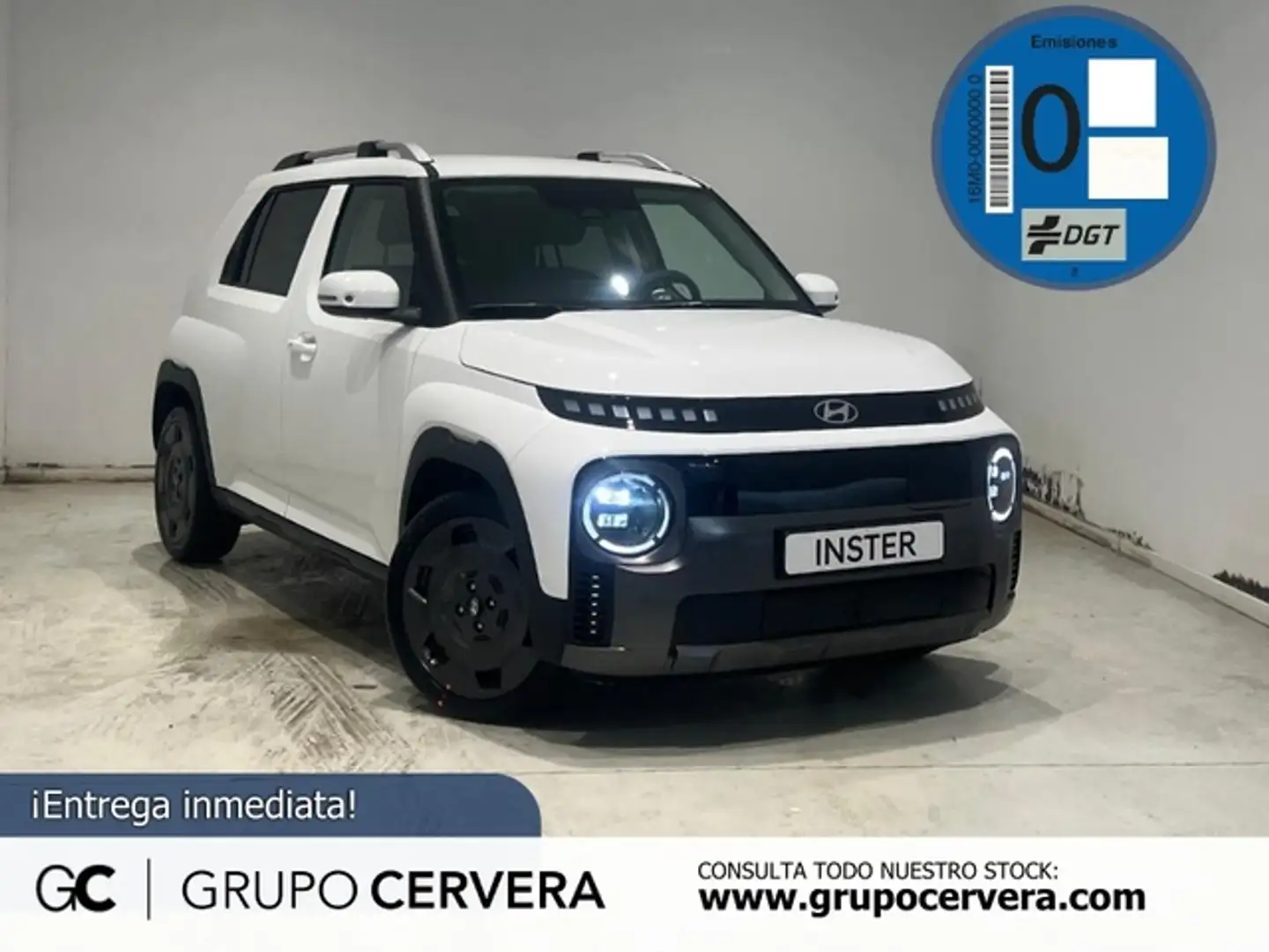 Hyundai Inster Cross 49kWh Maxx 115 Blanco - 1