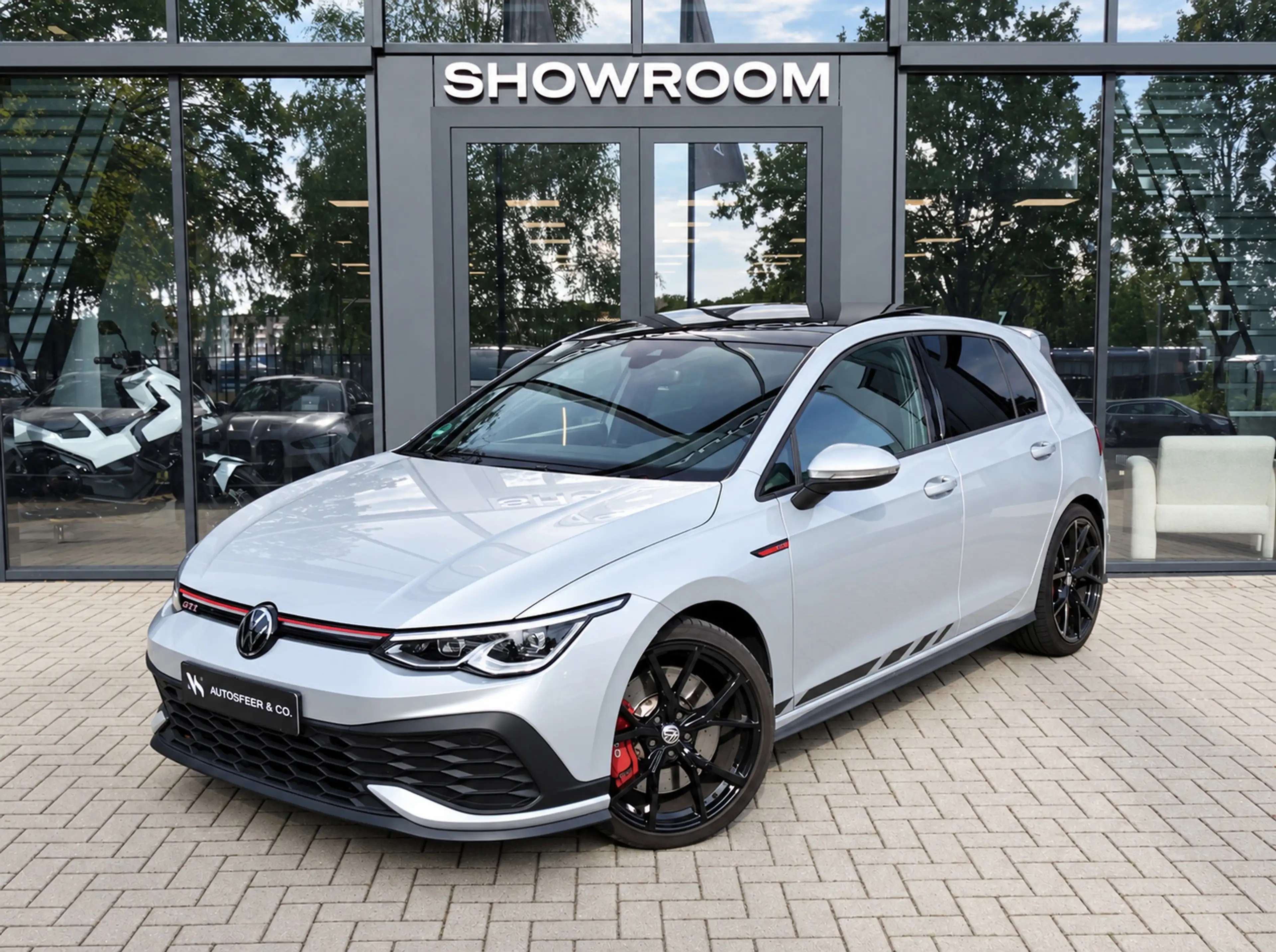Volkswagen Golf GTI Volkswagen Golf 2.0 TSI PANO BLINDSPOT ACC VOL