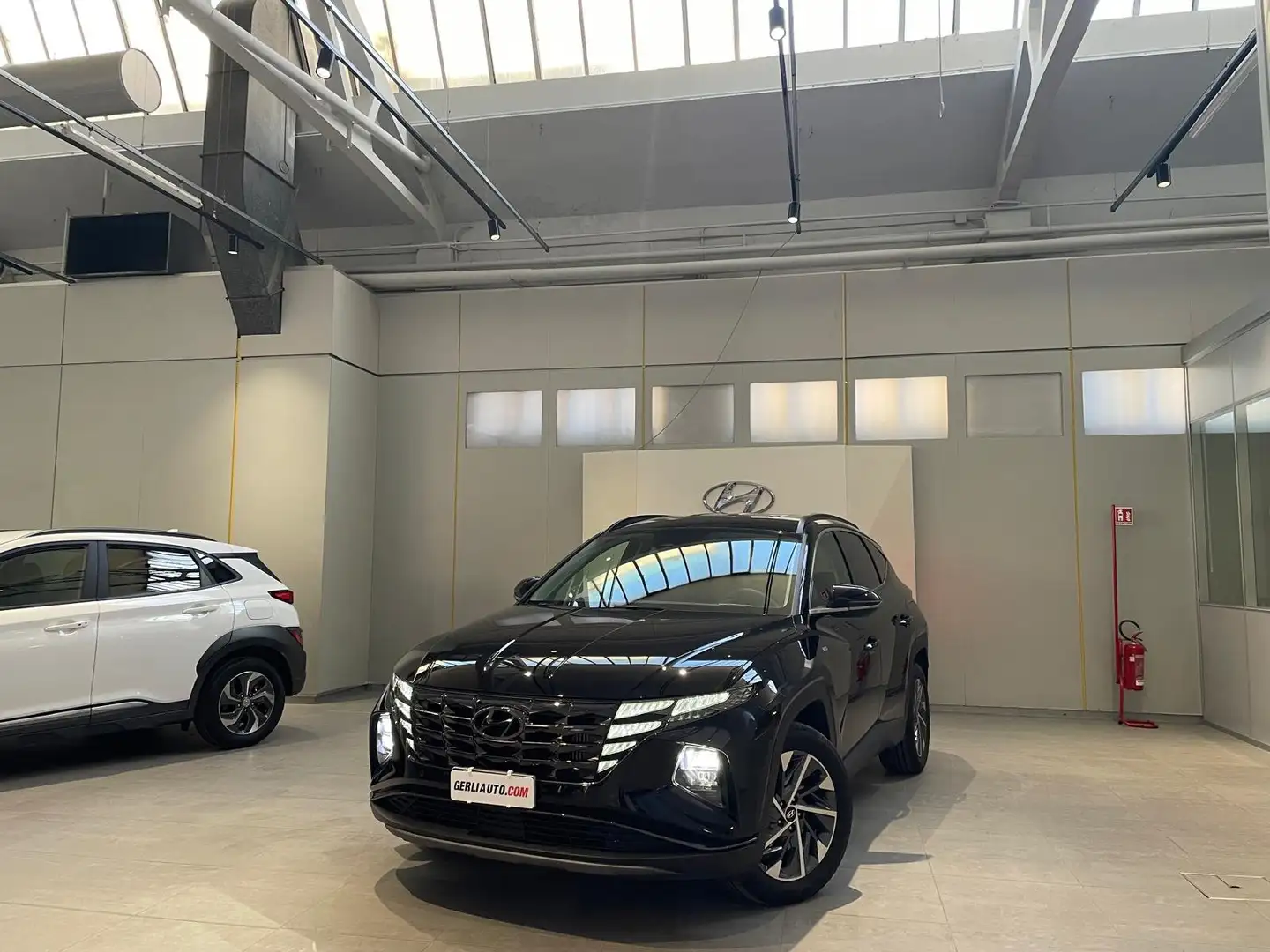 Hyundai TUCSON Tucson 1.6 t-gdi 48V Xline 2wd dct /PROMO 48 Schwarz - 1