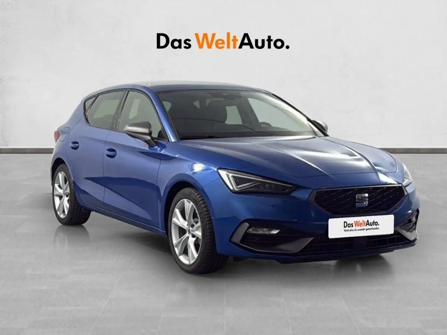 SEAT Leon 2.0TDI CR S&S FR XS DSG-7 150 Bleu - 1