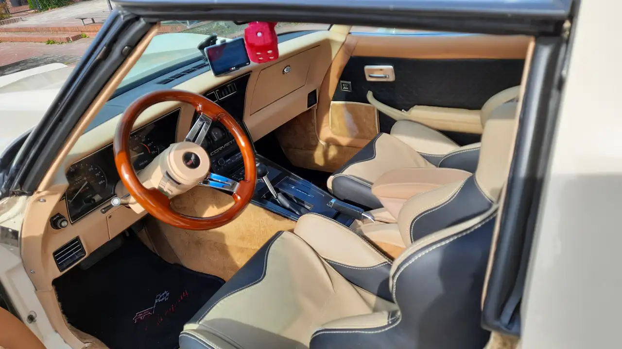 Chevrolet Corvette C 3, foto 7