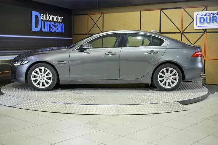 Jaguar XE 2.0 i4 Prestige Aut. 2017, foto 20