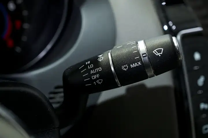 Jaguar XE 2.0 i4 Prestige Aut. 2017, foto 30