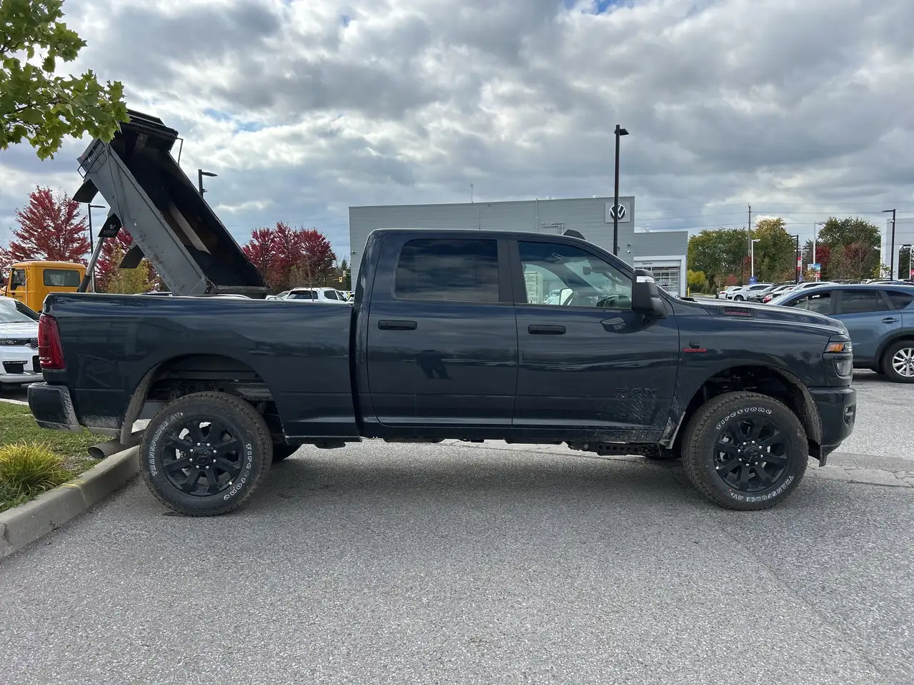 RAM 2500 снимка RAM 2500