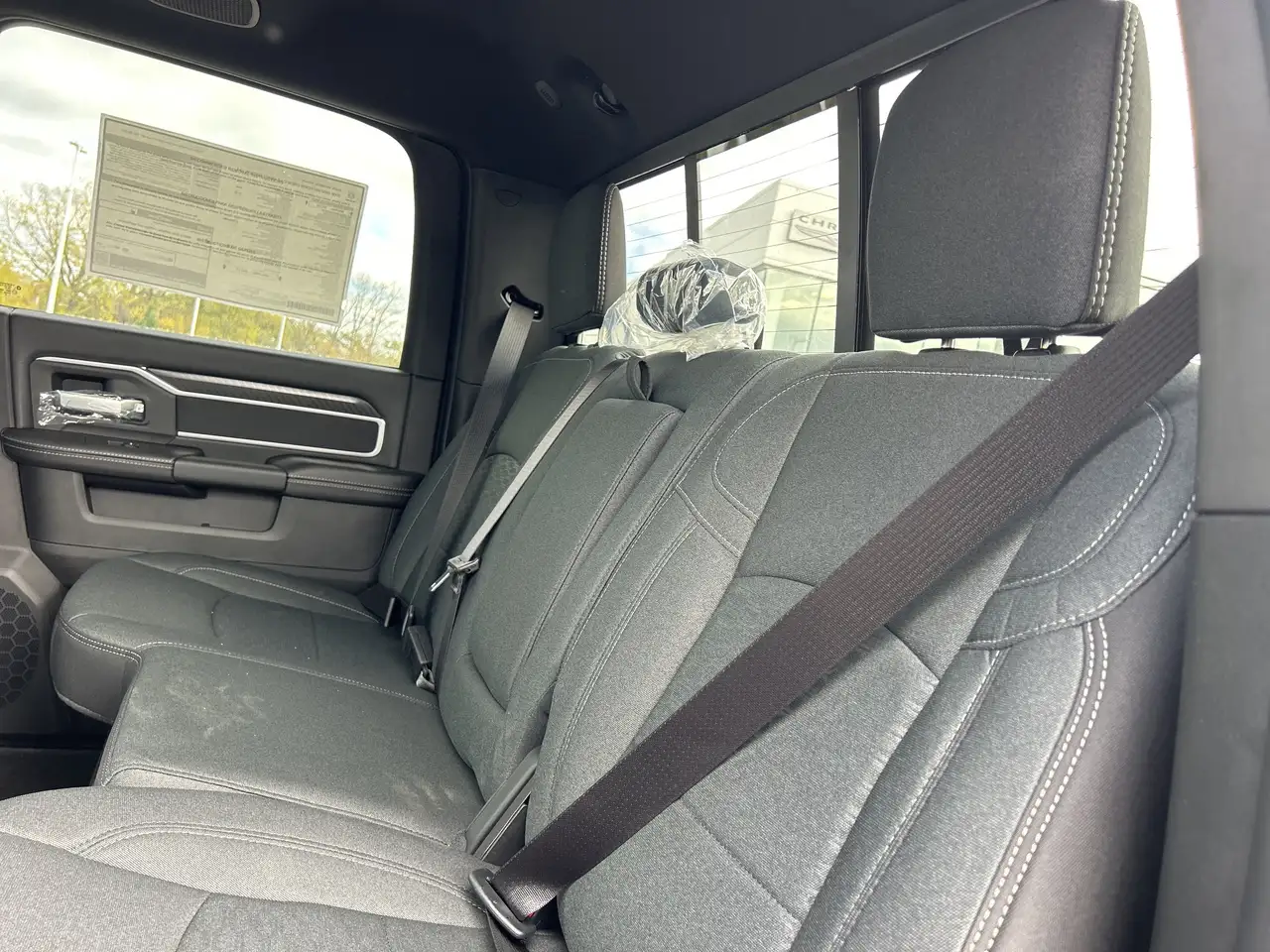RAM 2500 снимка RAM 2500