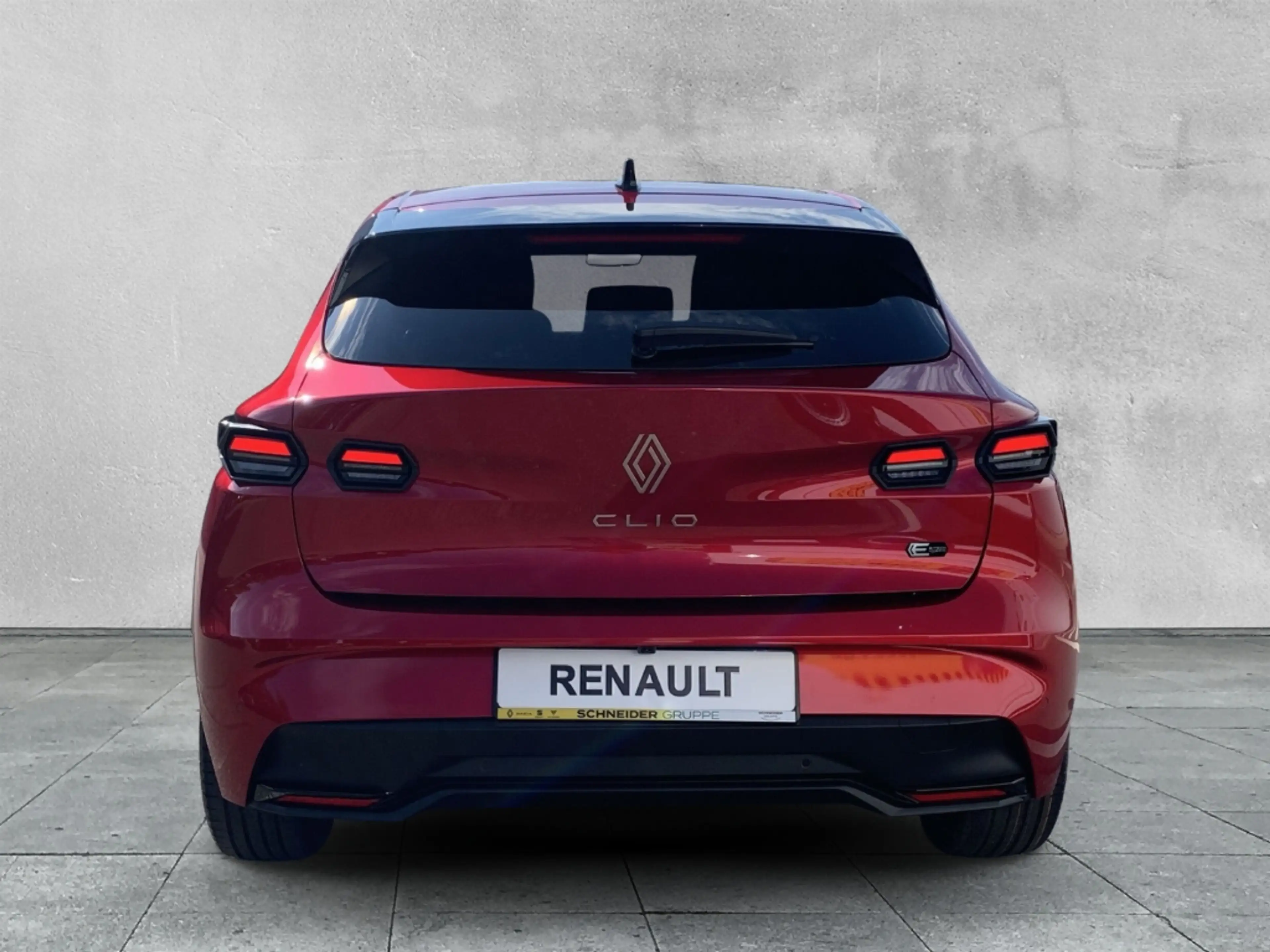 Renault Clio TECHNO FULL HYBRID E-TECH 160 KLIMA+LED+PDC — photo 4