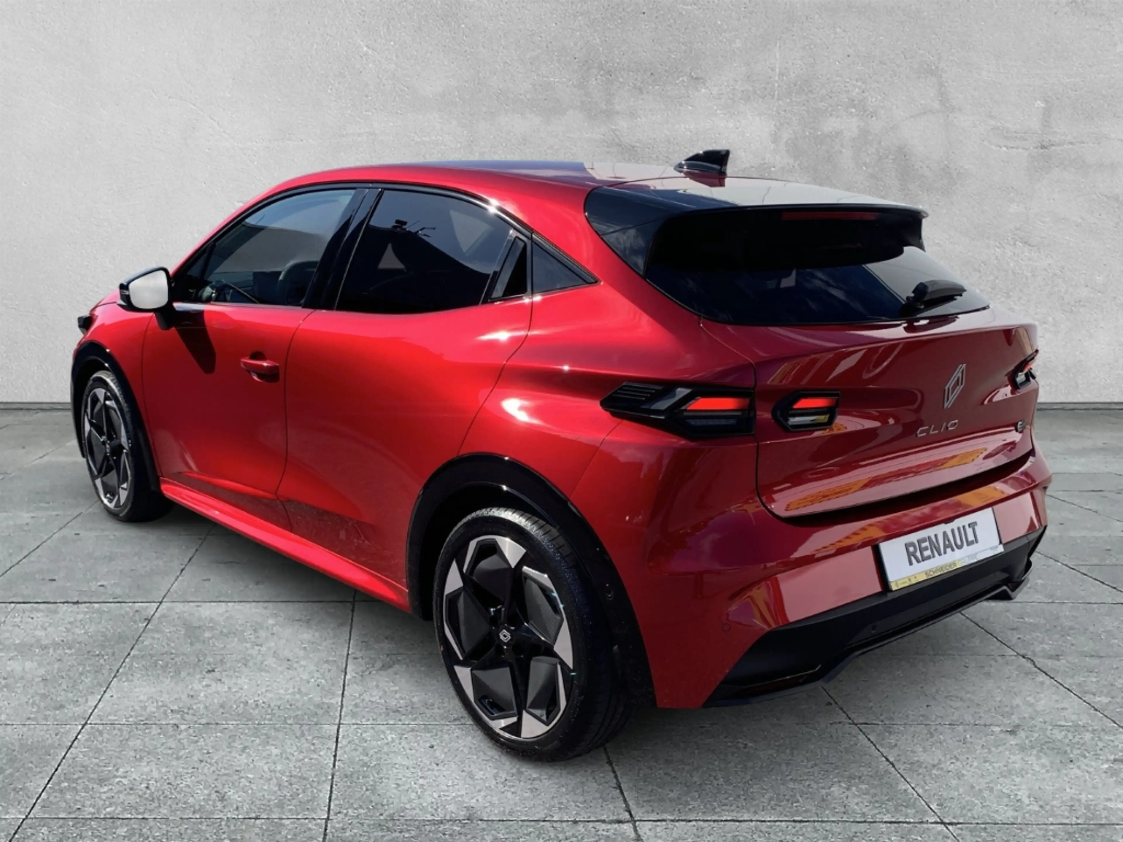 Renault Clio TECHNO FULL HYBRID E-TECH 160 KLIMA+LED+PDC — photo 3