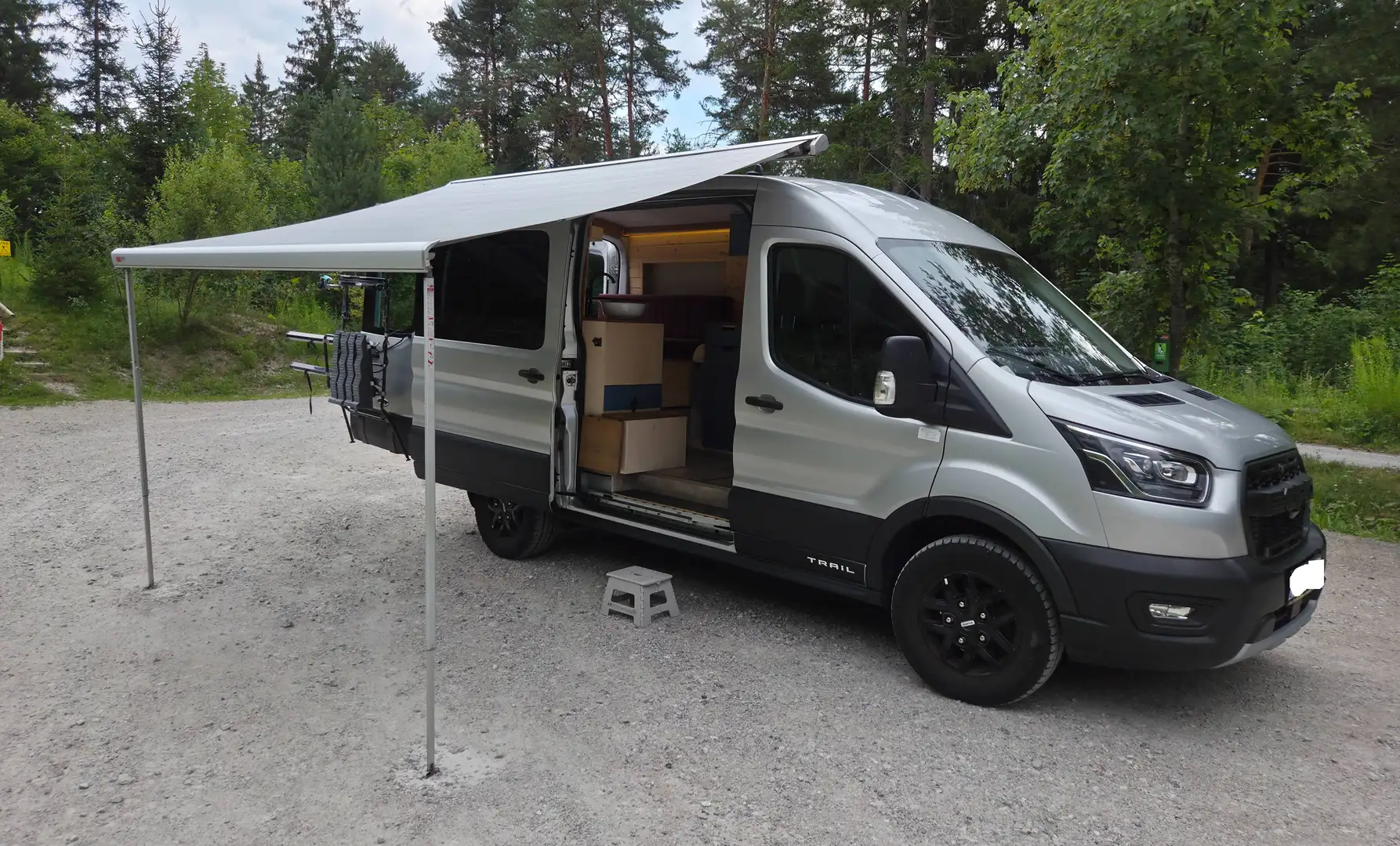 Ford Transit Trail Silber - 1