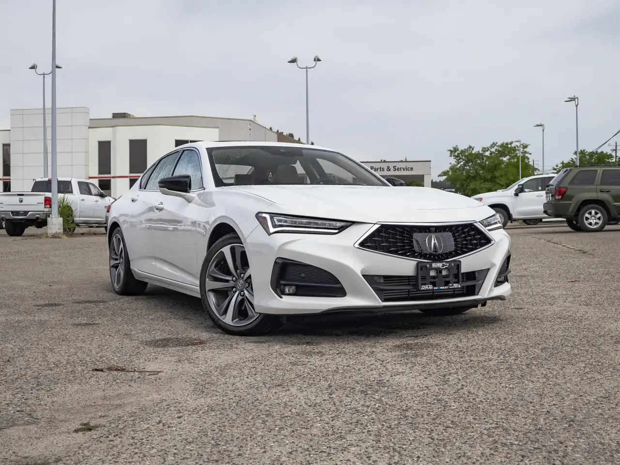Acura TLX снимка Acura TLX
