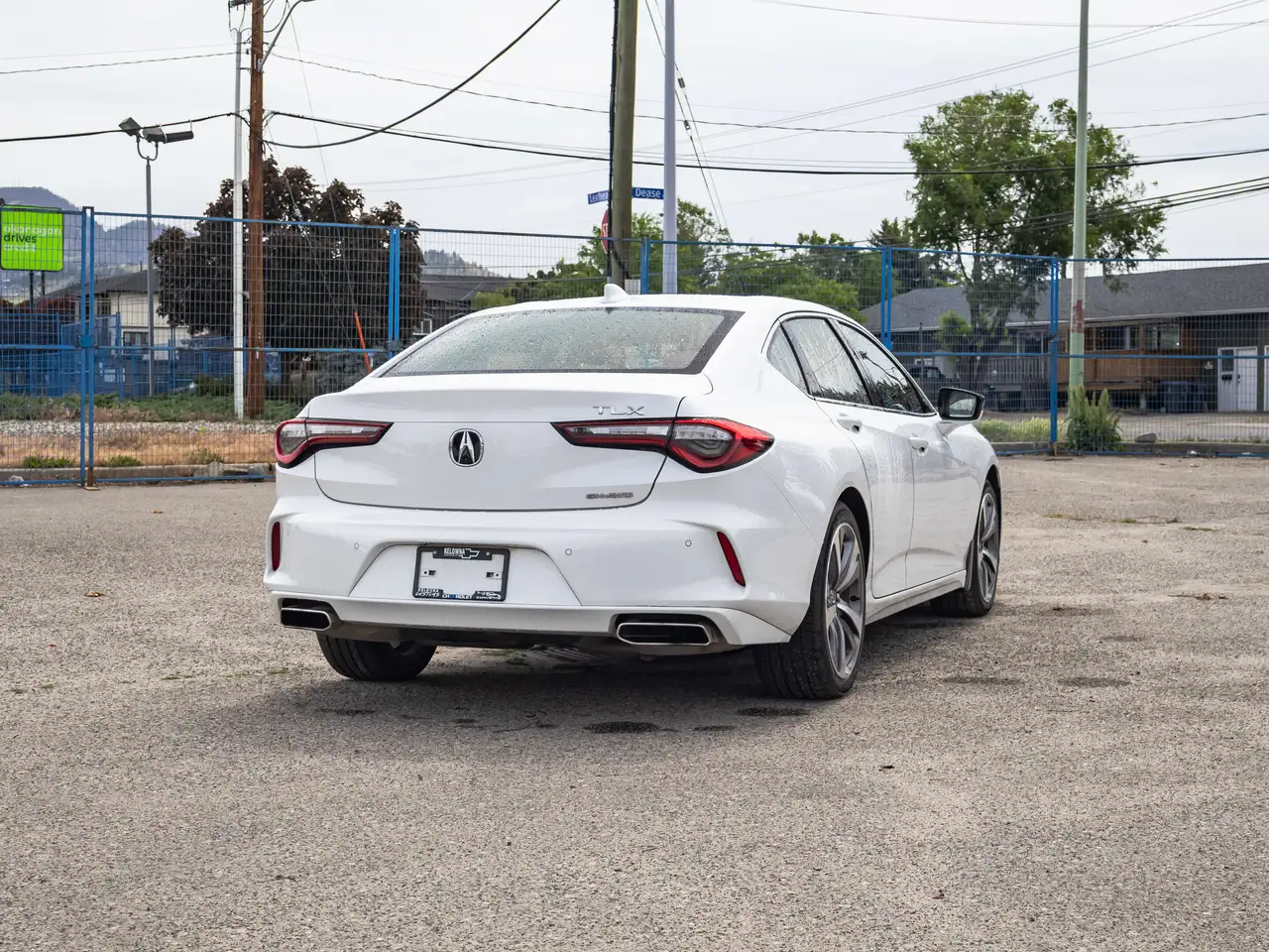 Acura TLX снимка Acura TLX