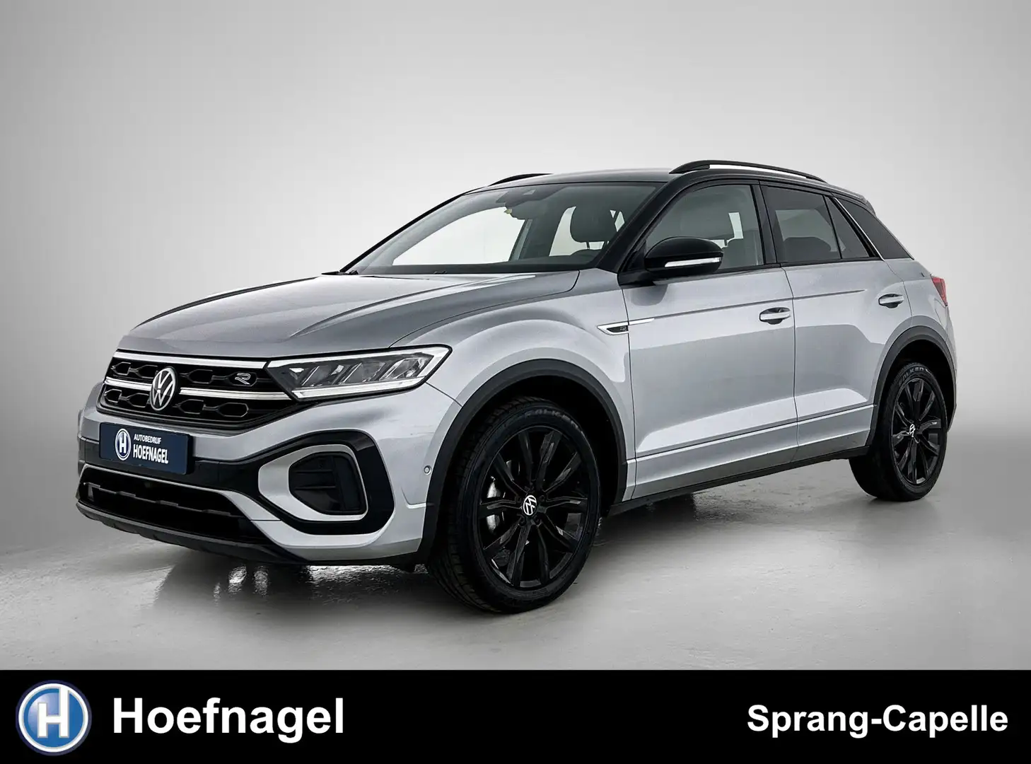 Volkswagen T-Roc 1.0 TSI R-Line | Virtual cockpit | Carplay | Adapt Grijs - 1