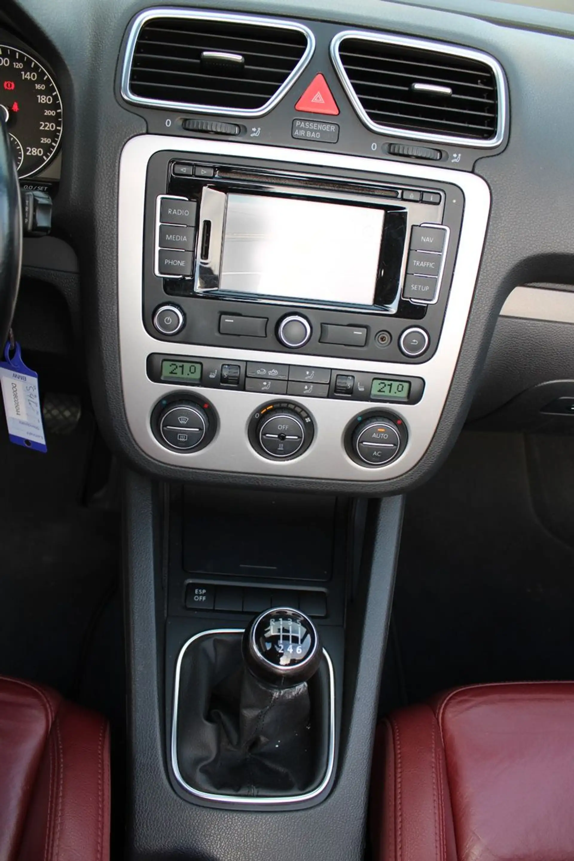 Volkswagen Eos 1.4 Edition 2010 Navi/Leder/Xenon/SHZ/PDC — photo 11