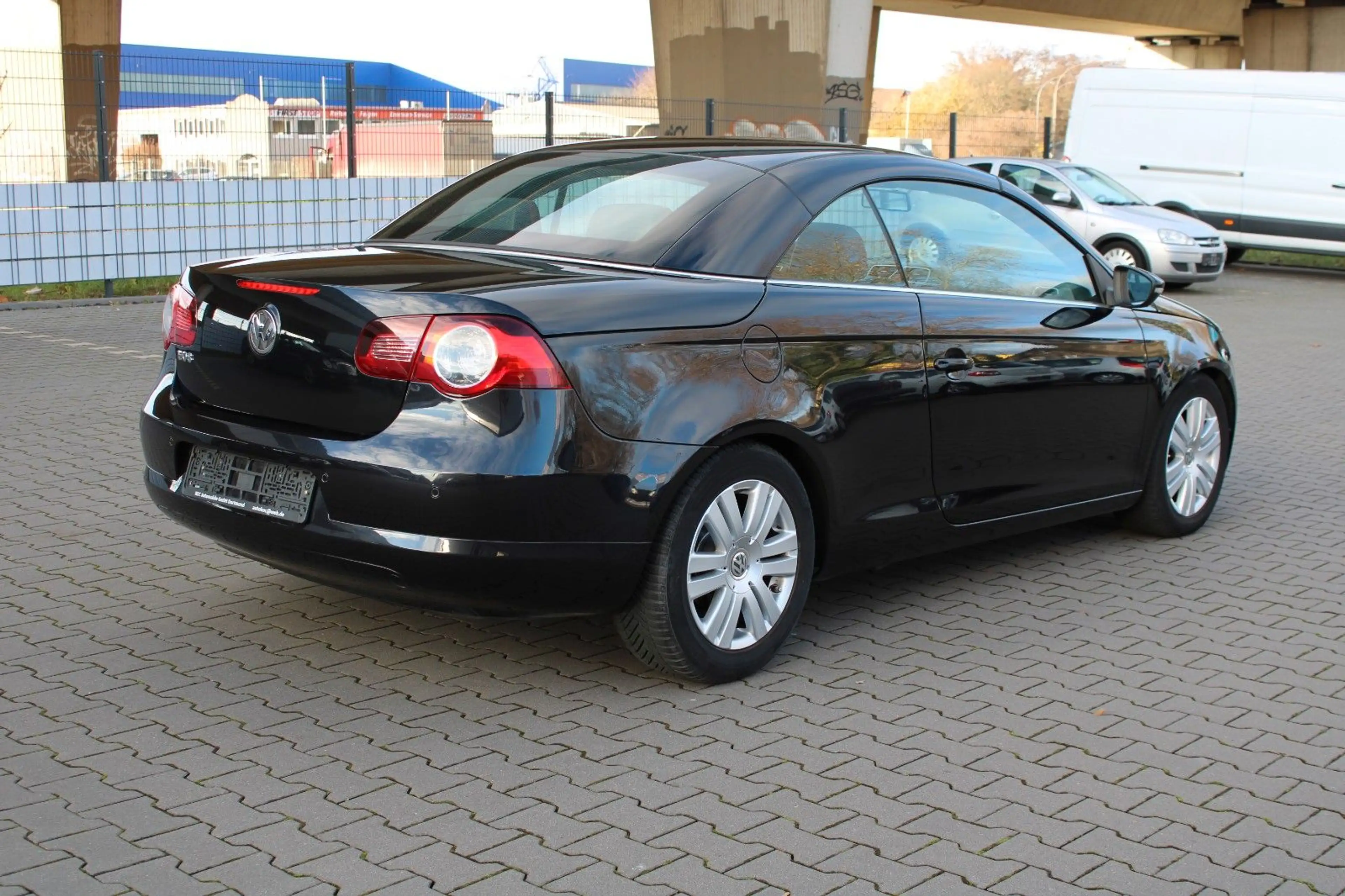 Volkswagen Eos 1.4 Edition 2010 Navi/Leder/Xenon/SHZ/PDC — photo 4