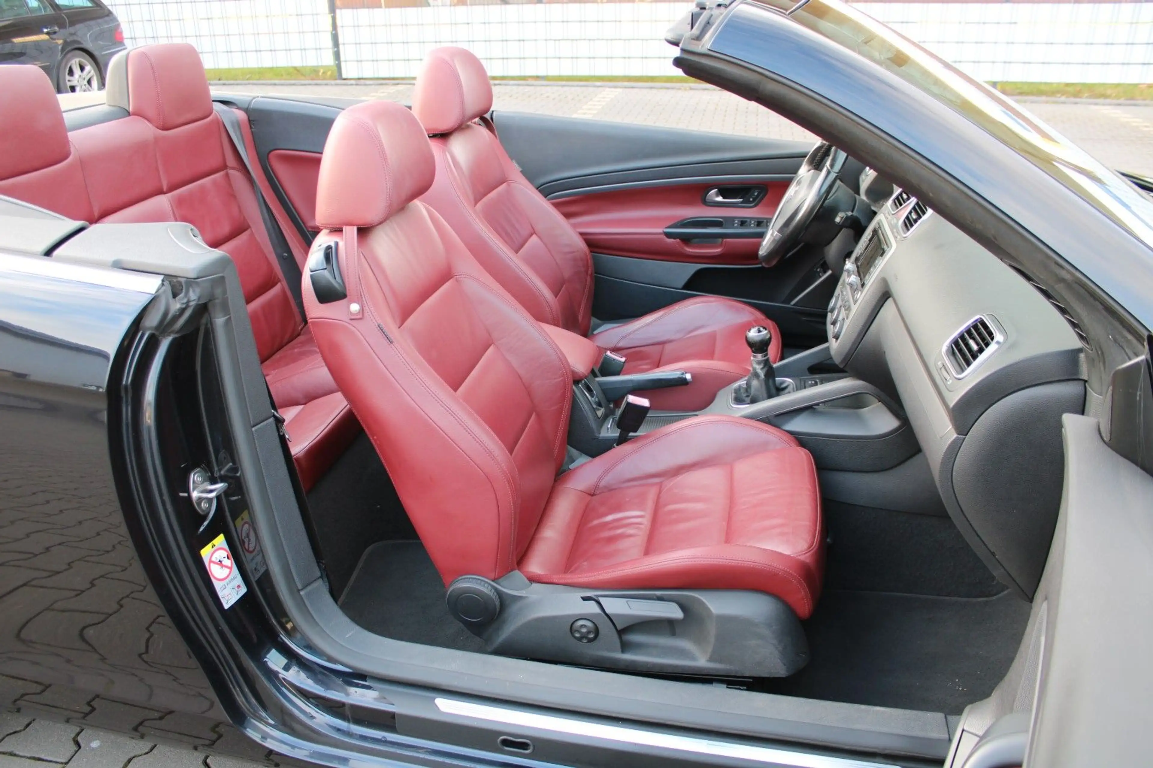 Volkswagen Eos 1.4 Edition 2010 Navi/Leder/Xenon/SHZ/PDC — photo 7