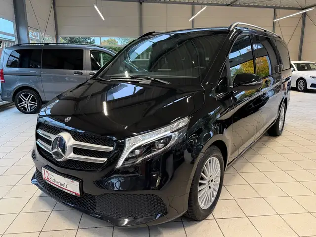 Mercedes-Benz V 220 d lang Edition 7 Sitzer/Pano/AHK/R Cam